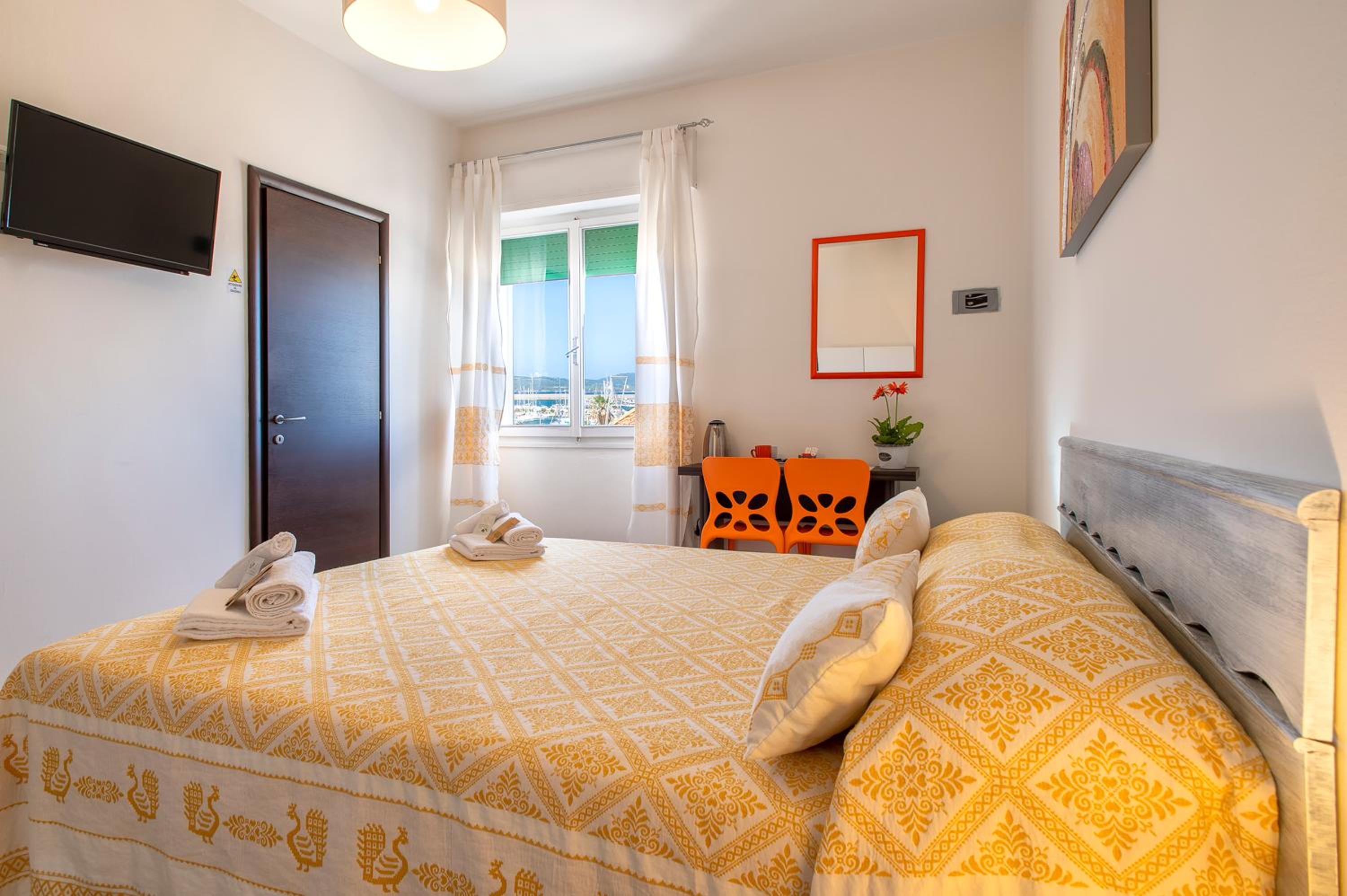 Large Double Room