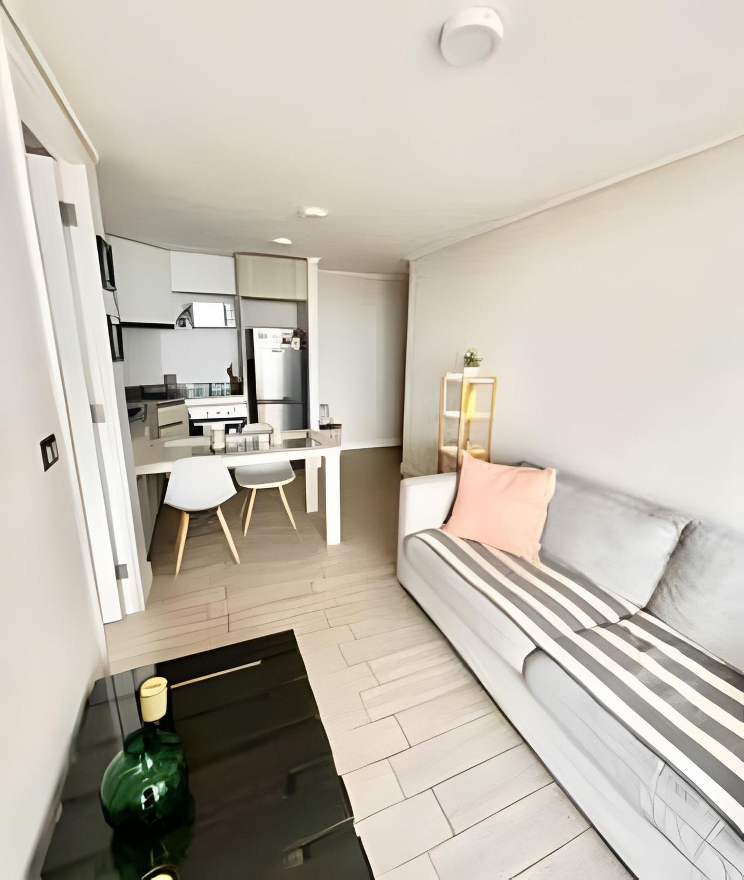 One-Bedroom Apartment photo 2