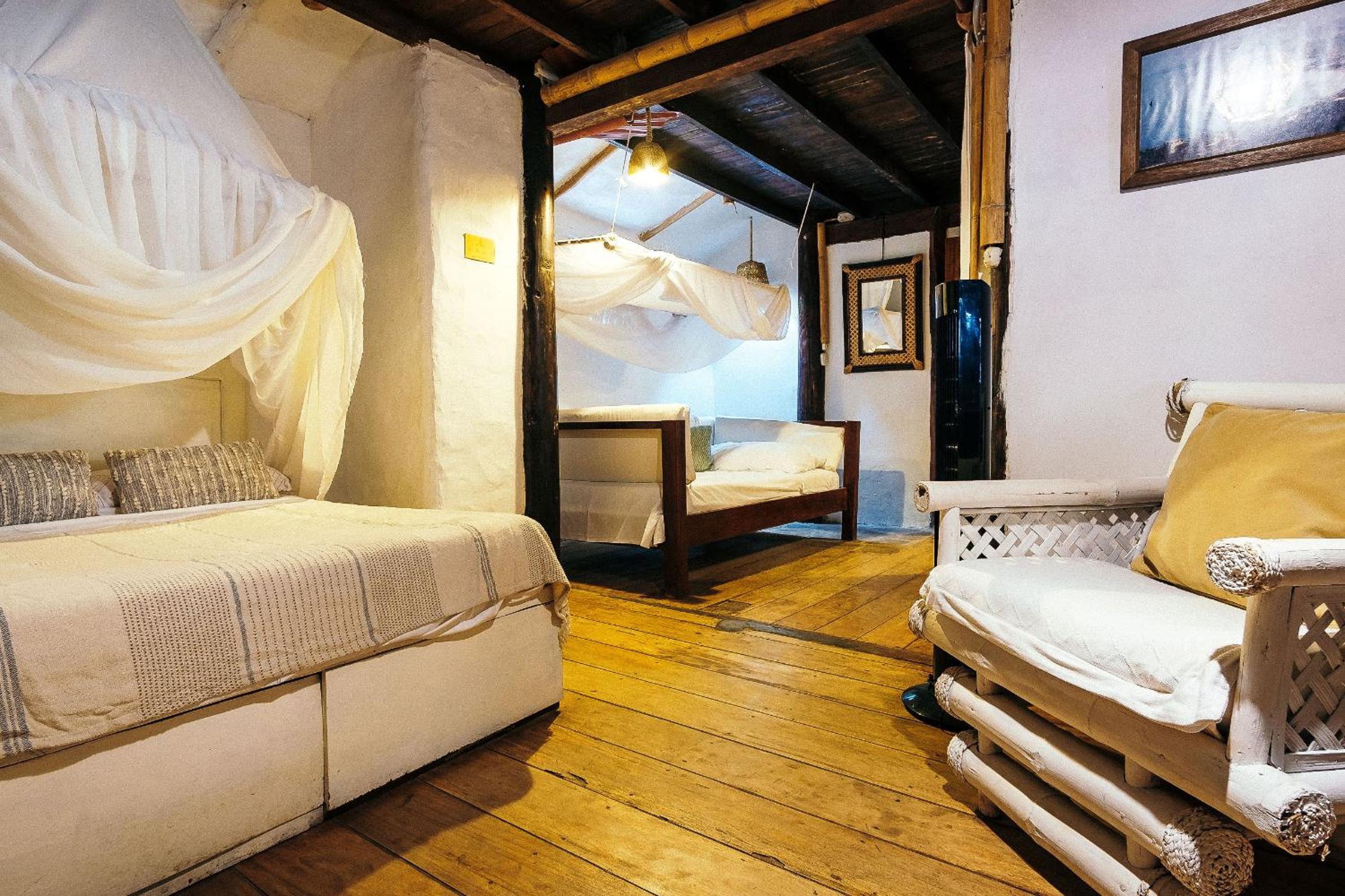 Economy Triple Room with Shared Bathroom photo 1
