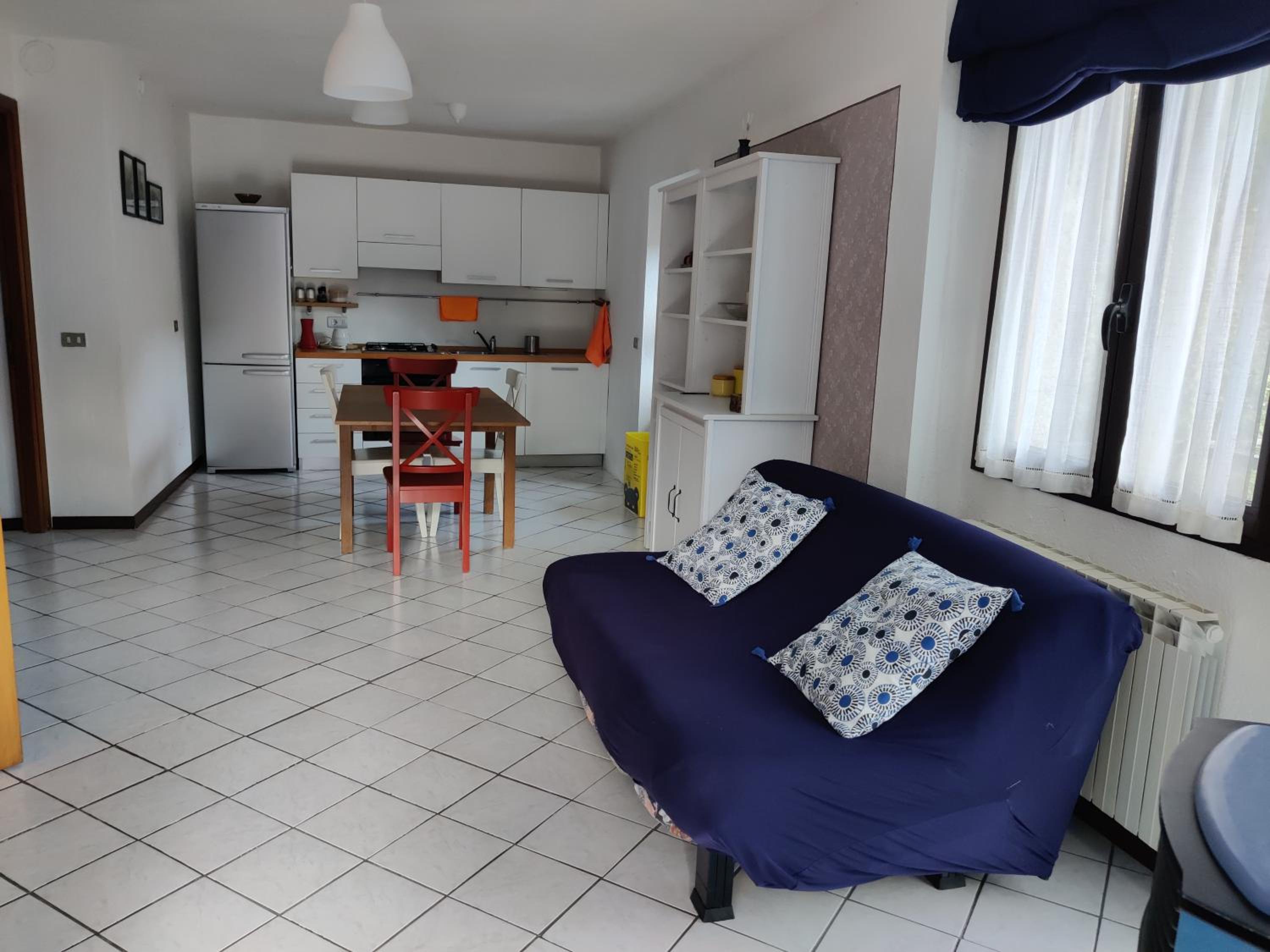 Deluxe Two-Bedroom Apartment with Garden View photo 3