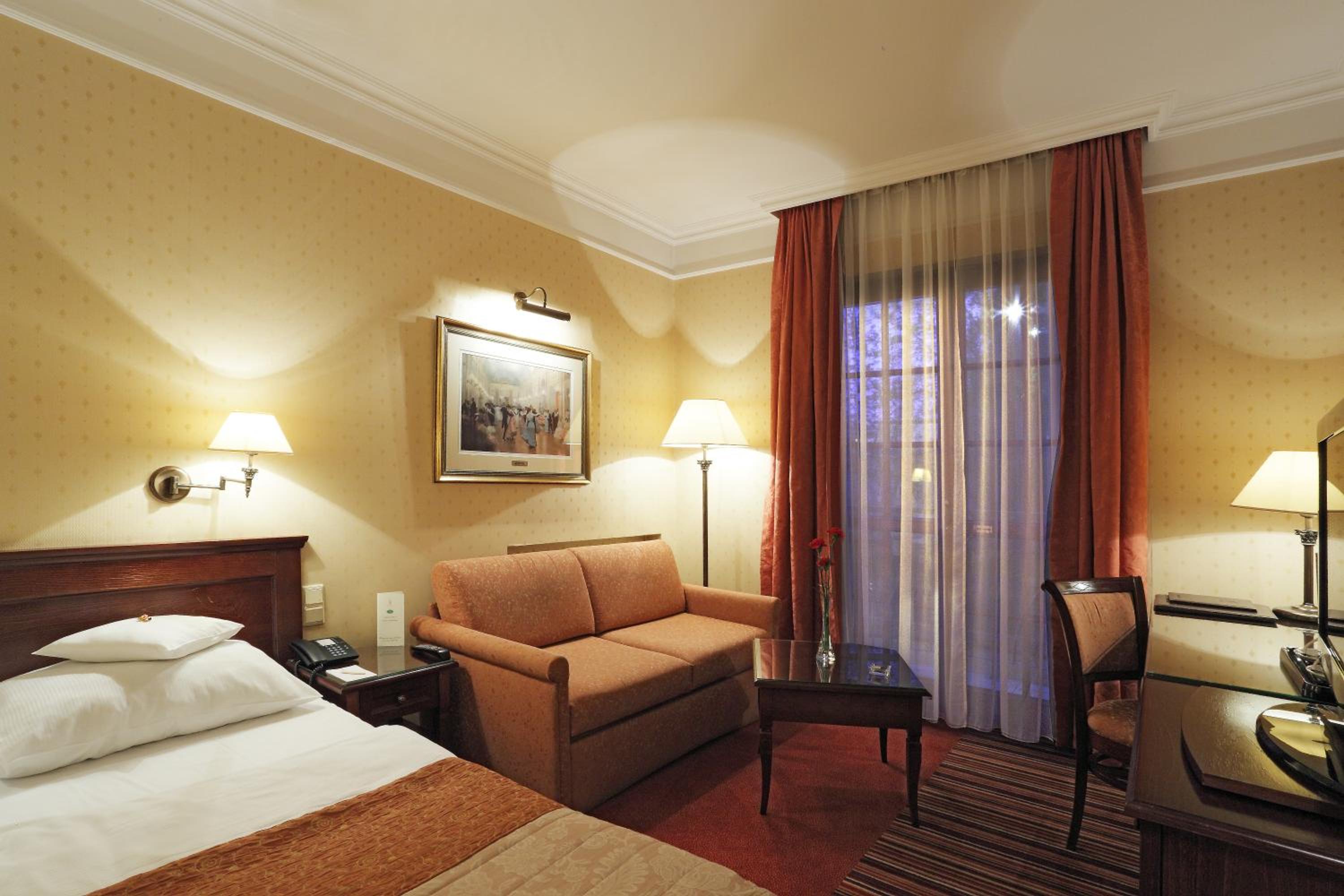 Superior Double or Twin Room photo 1