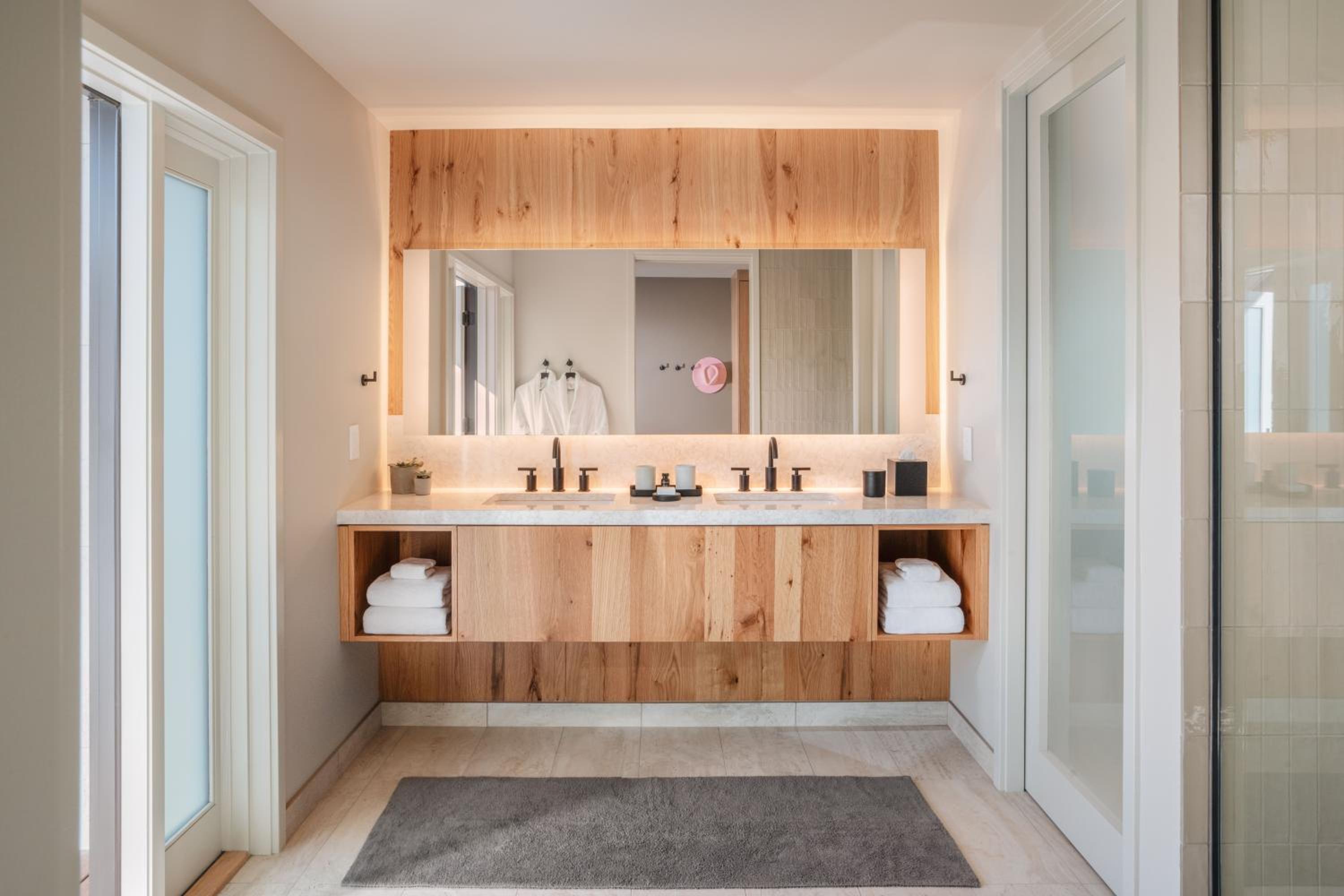 Double Room - Photo 2