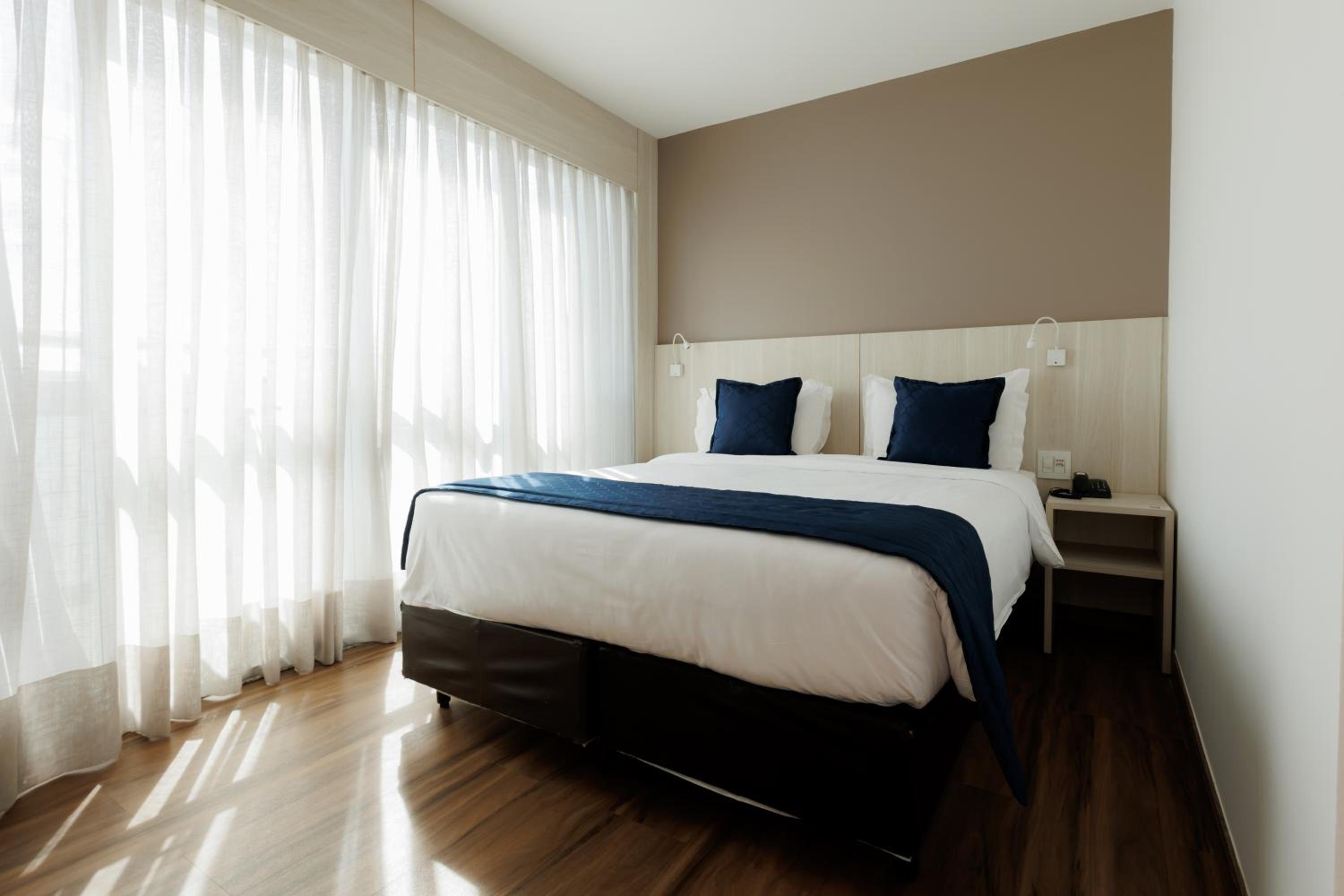 Superior Room (Acessível) thumbnail 6