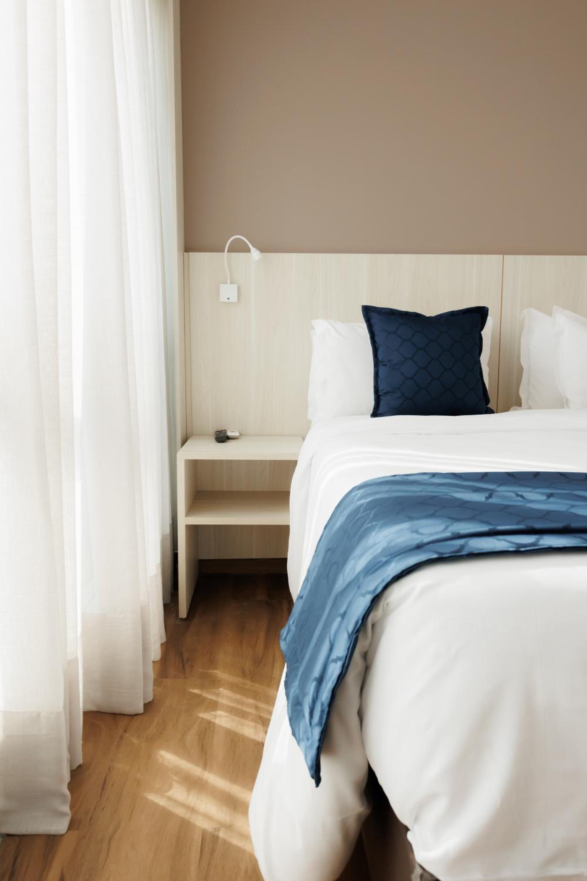 Studio with Sofa Bed