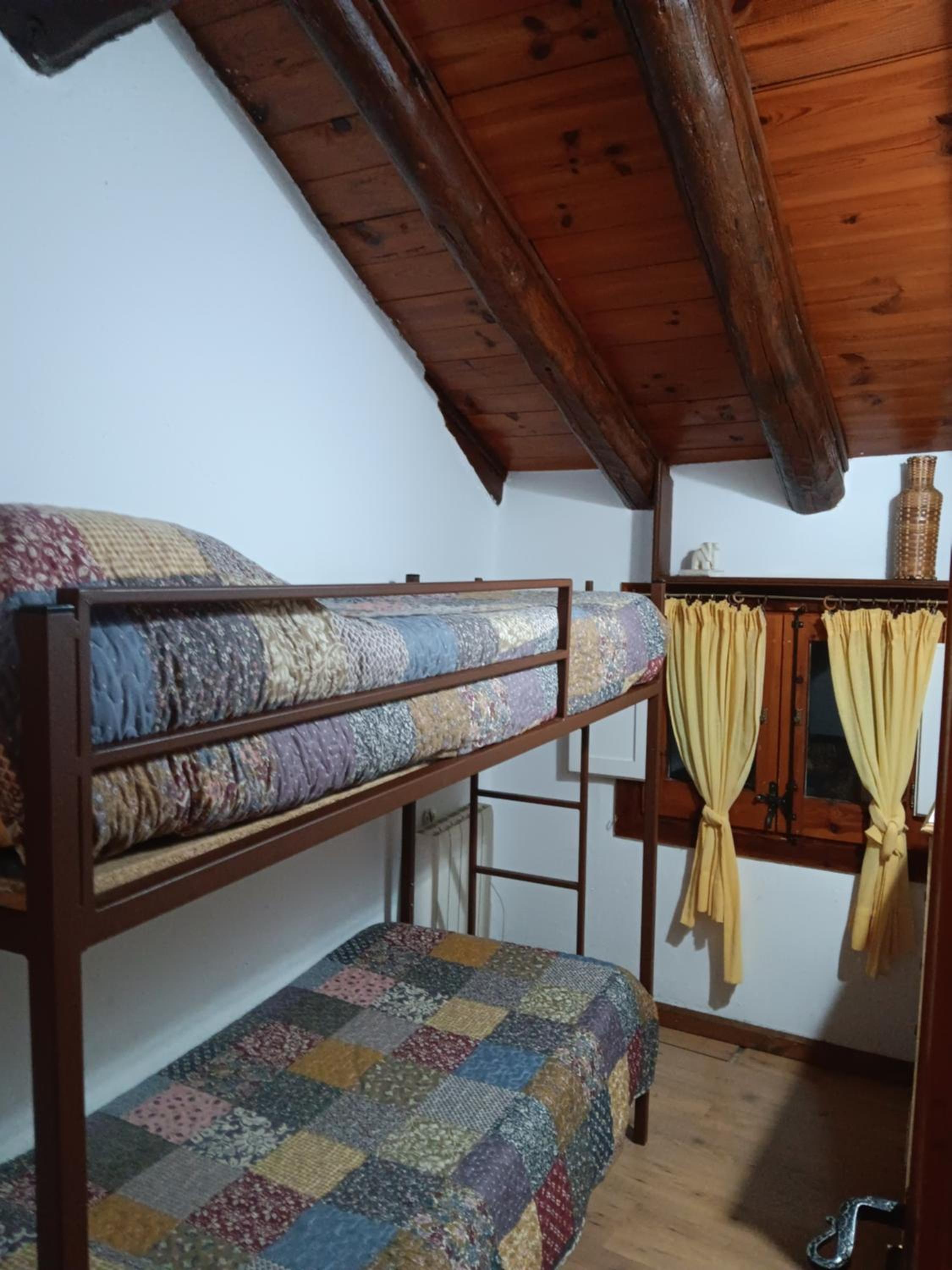 Two-Bedroom House - Photo 3