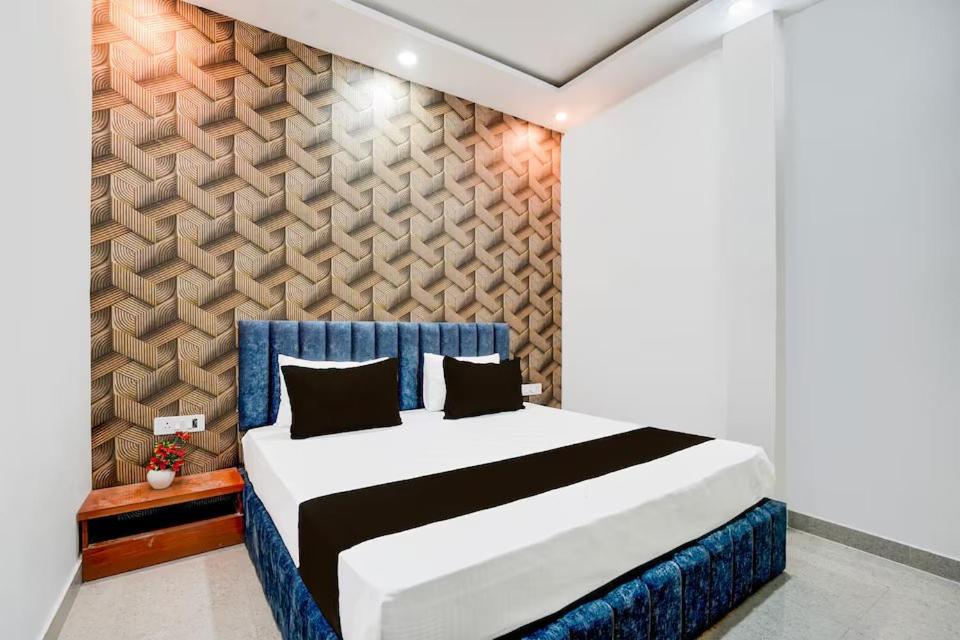 Deluxe Double Room - Photo 8