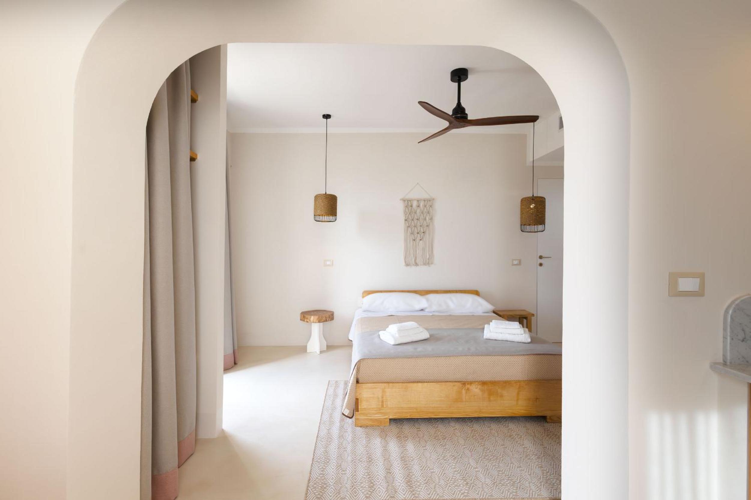 Deluxe Family Suite