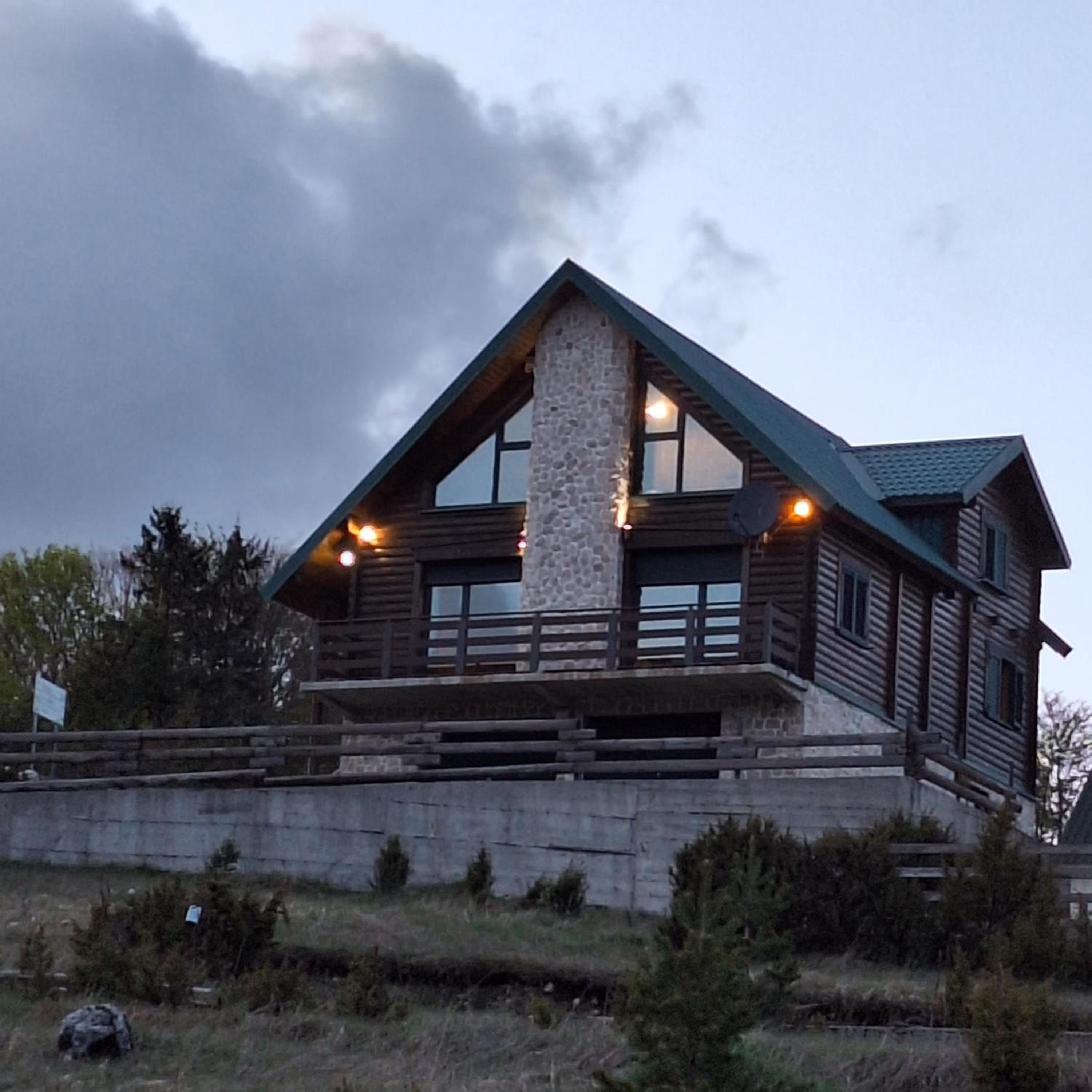 Chalet photo 1