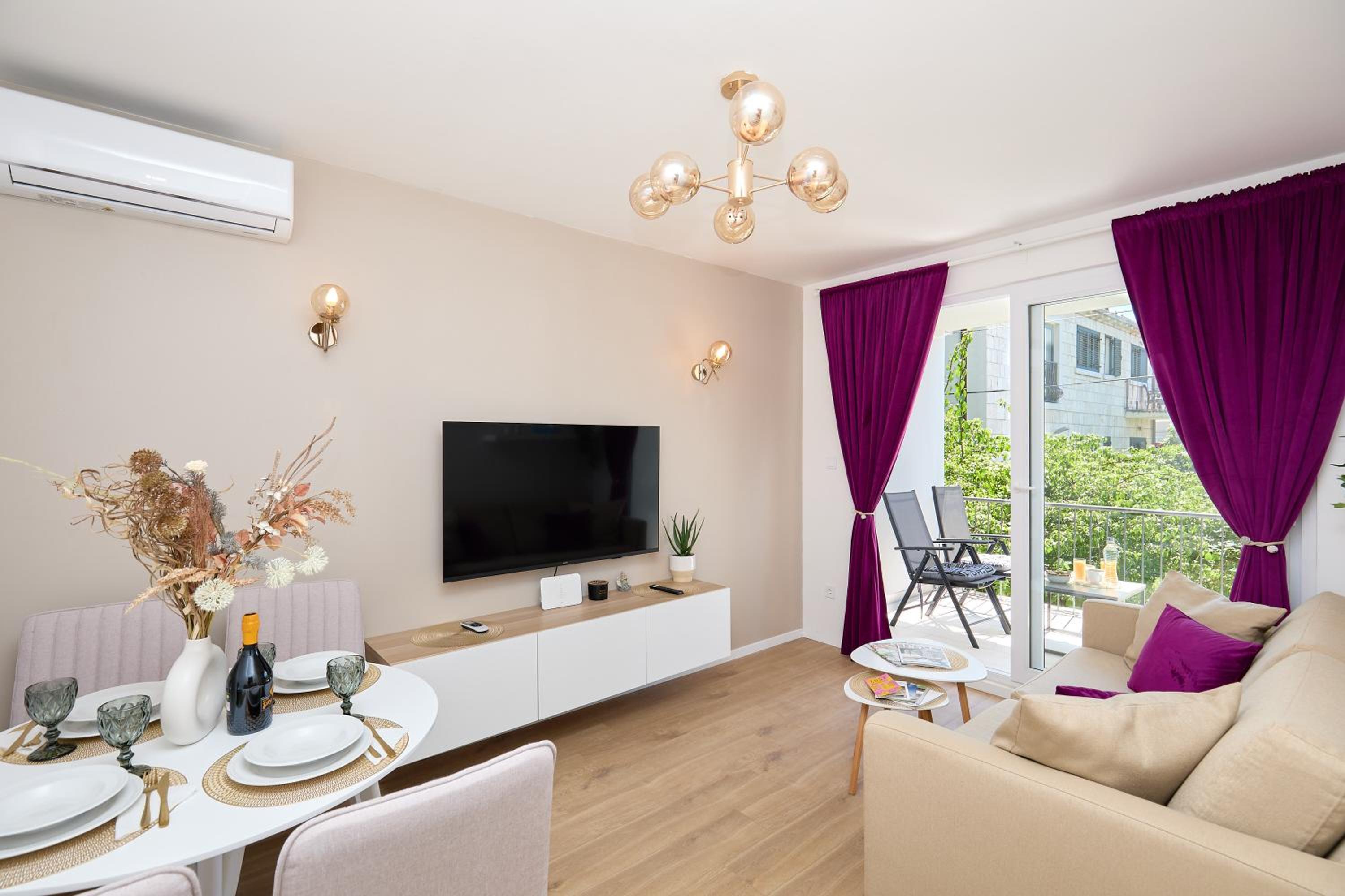 Apartment with Balcony