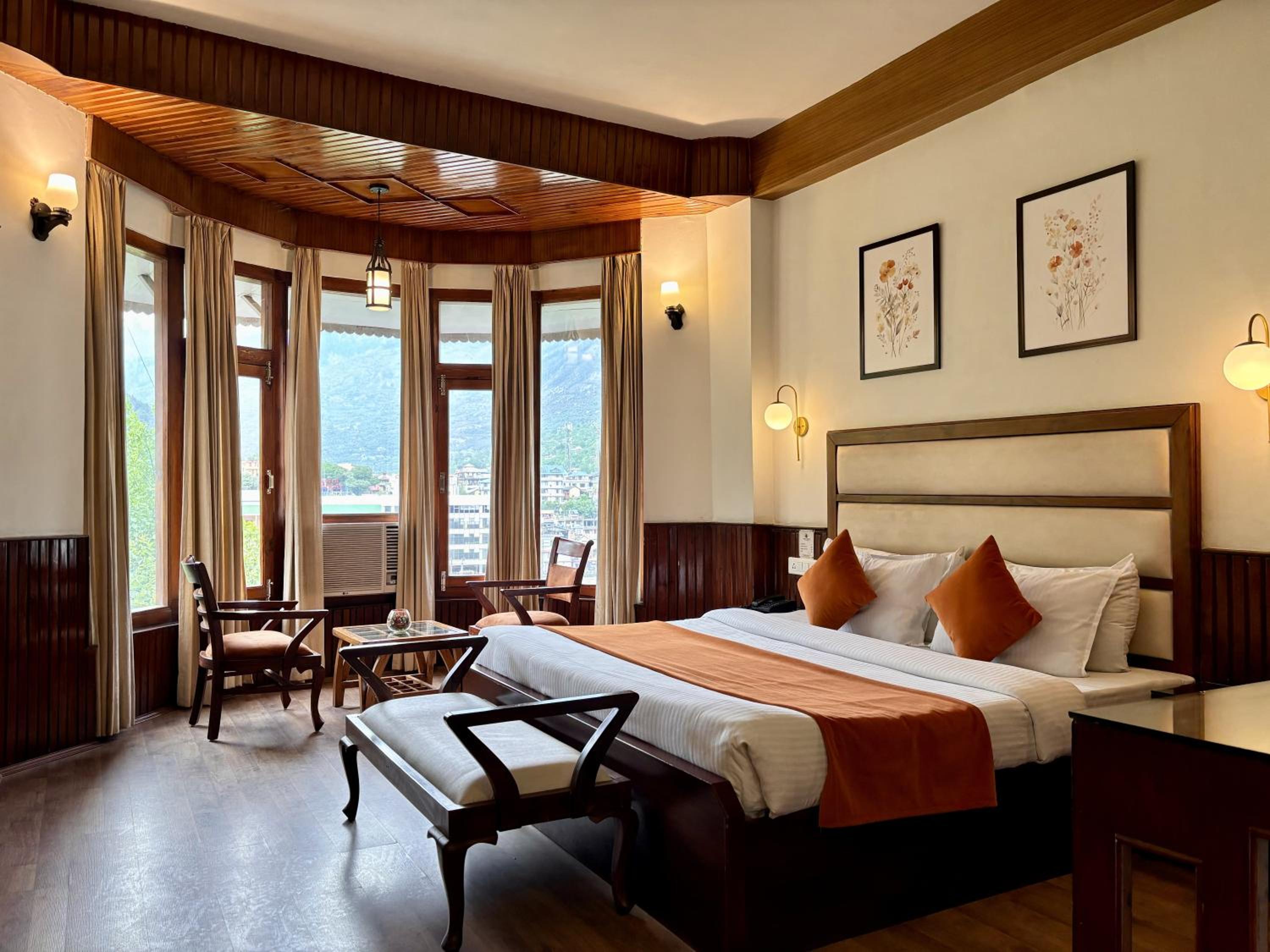Double Room with Mountain View