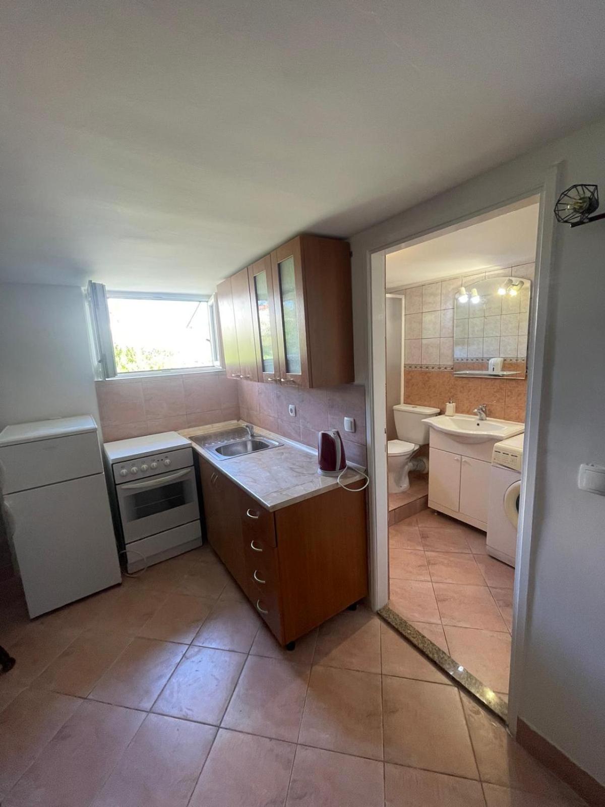 Apartment - Photo 3
