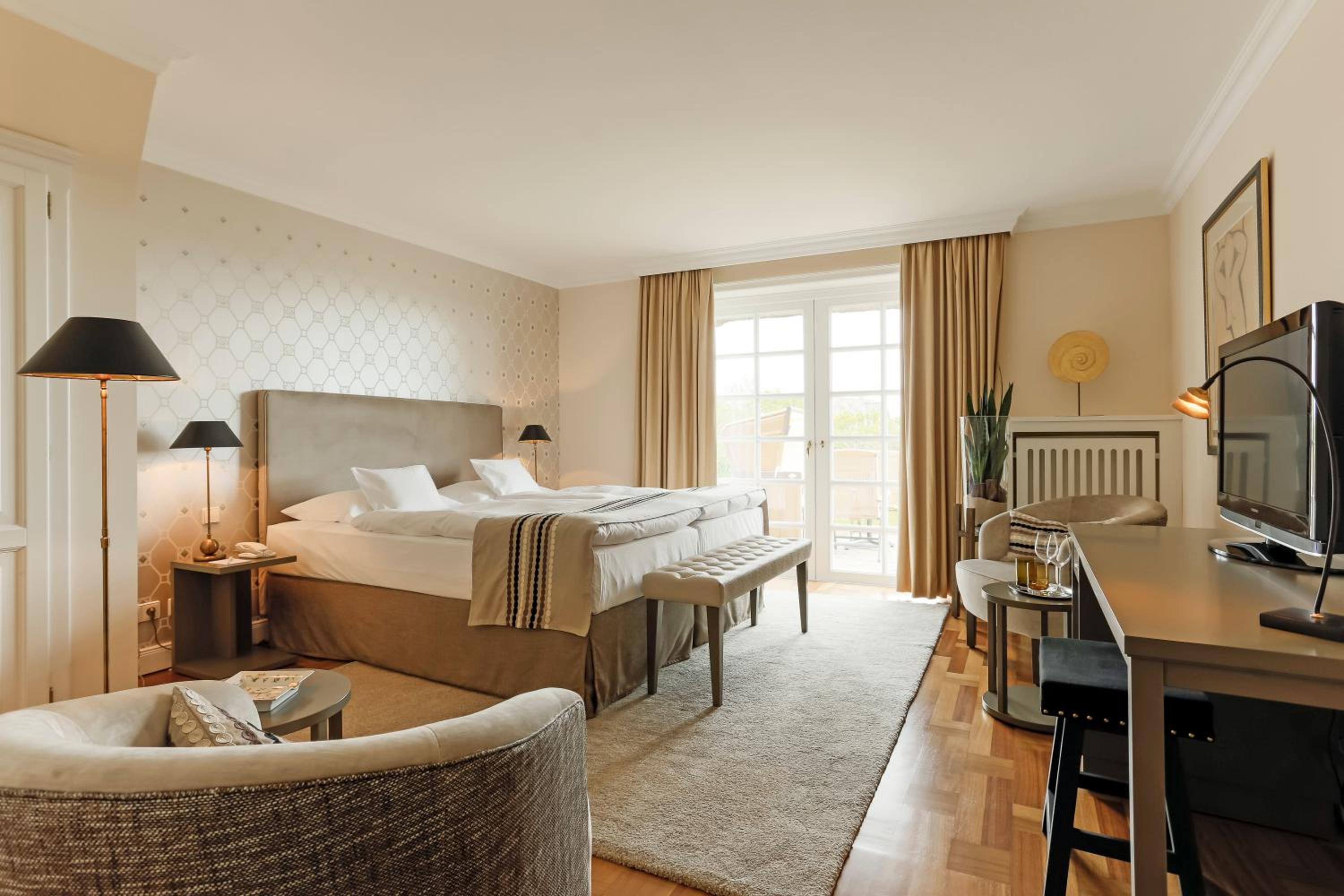 Deluxe Double Room - Ground Level