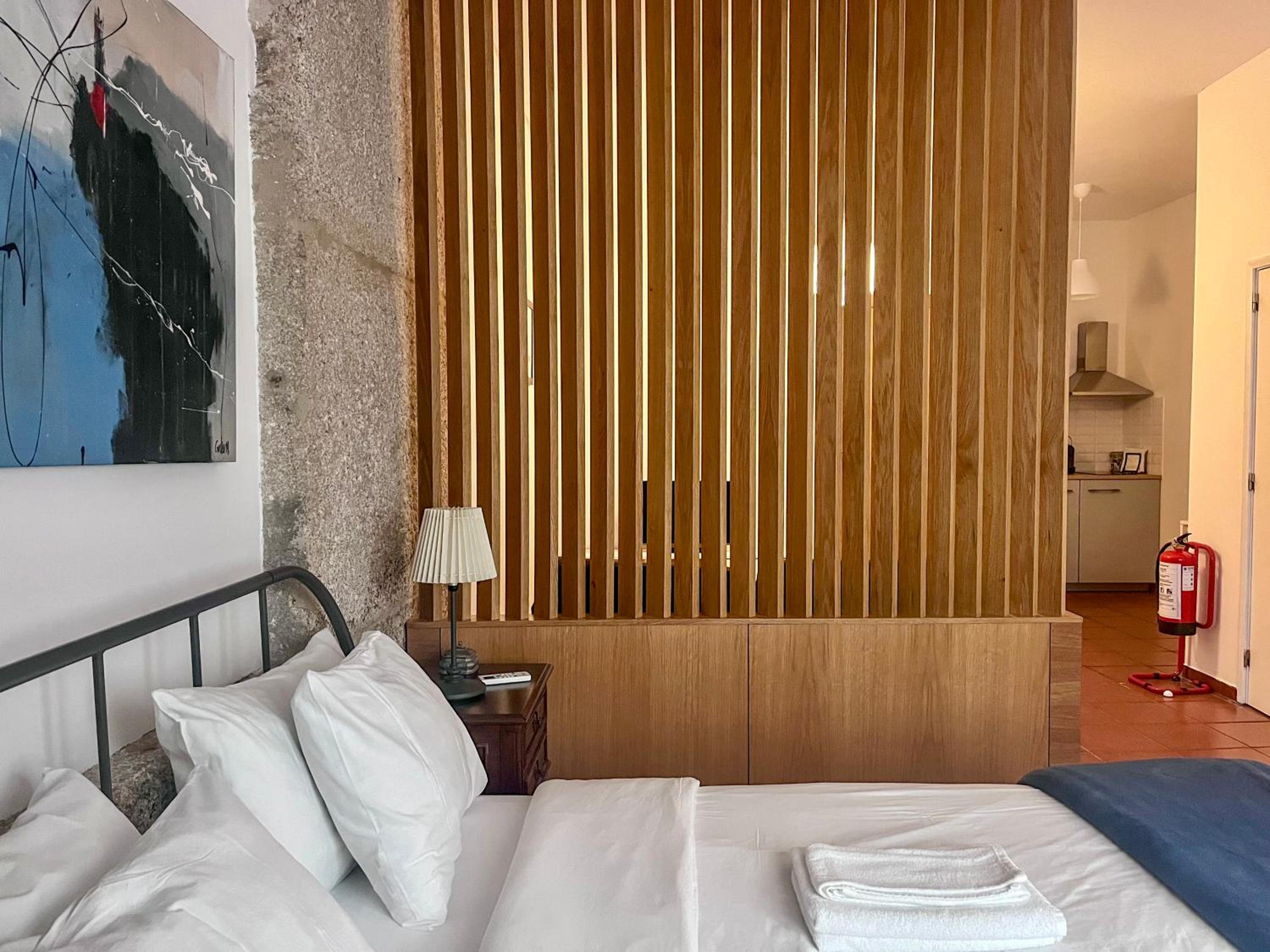 One-Bedroom Apartment - Photo 9