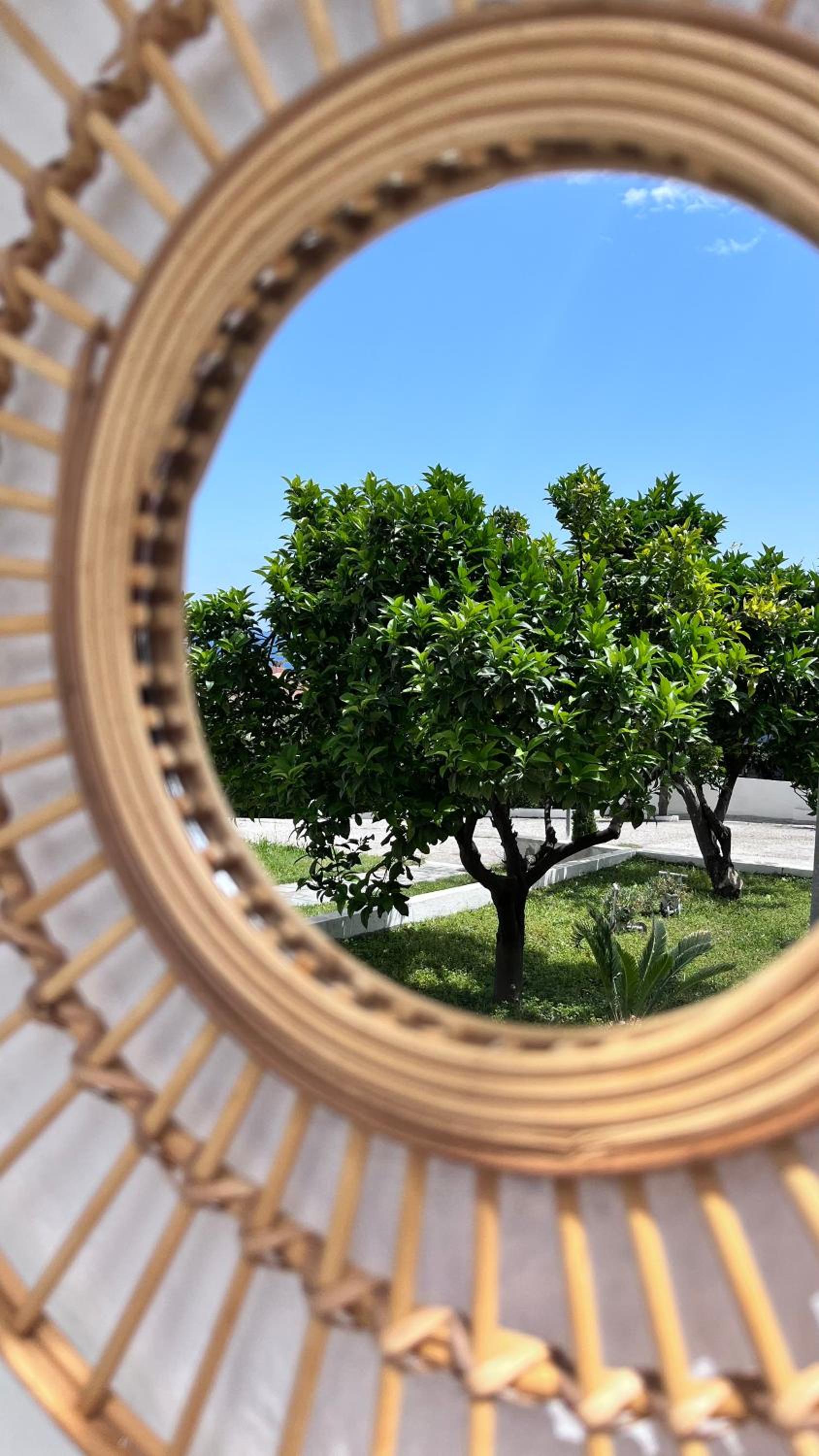 Apartment with Sea View - Photo 4