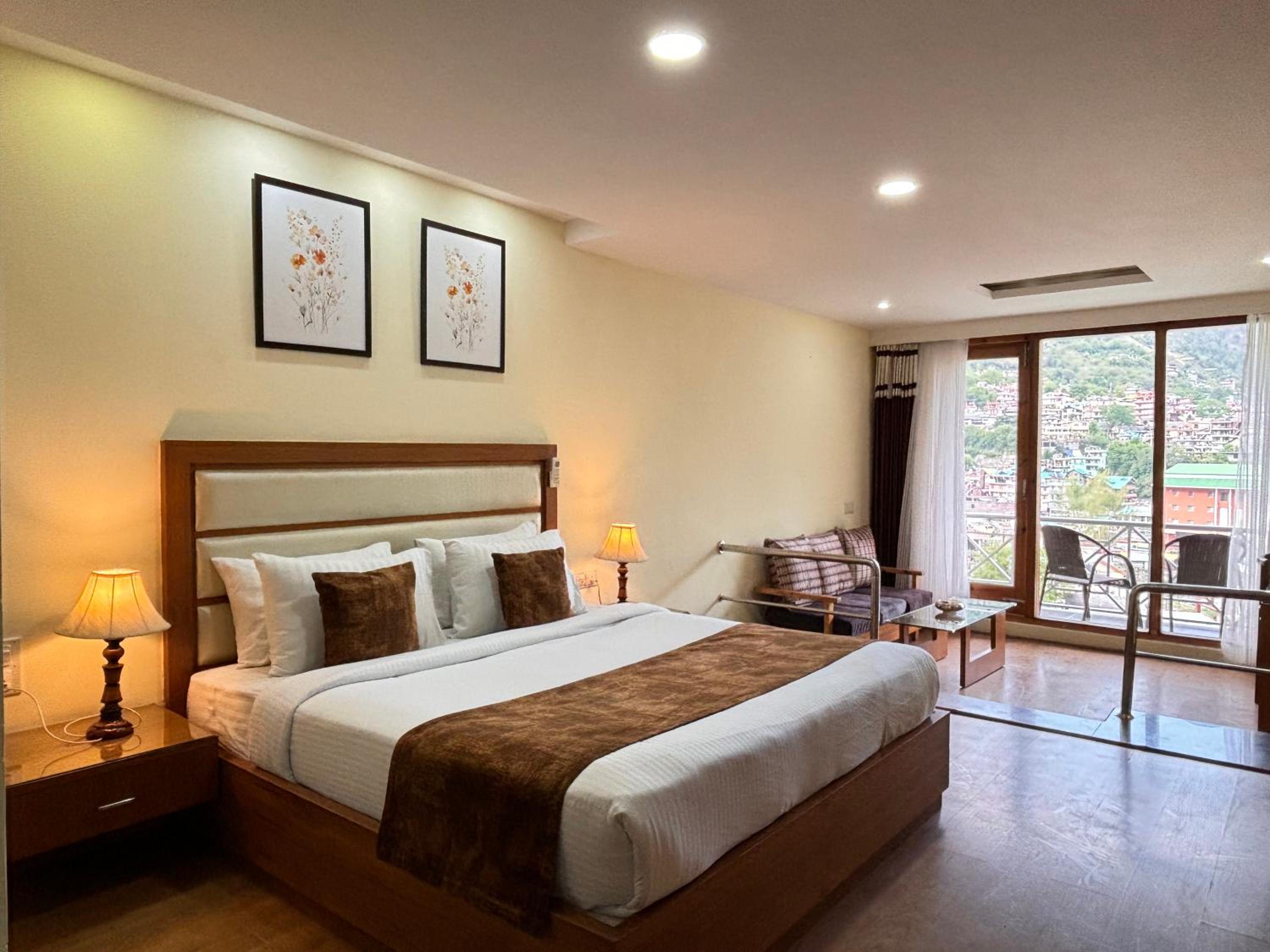 Suite with Balcony