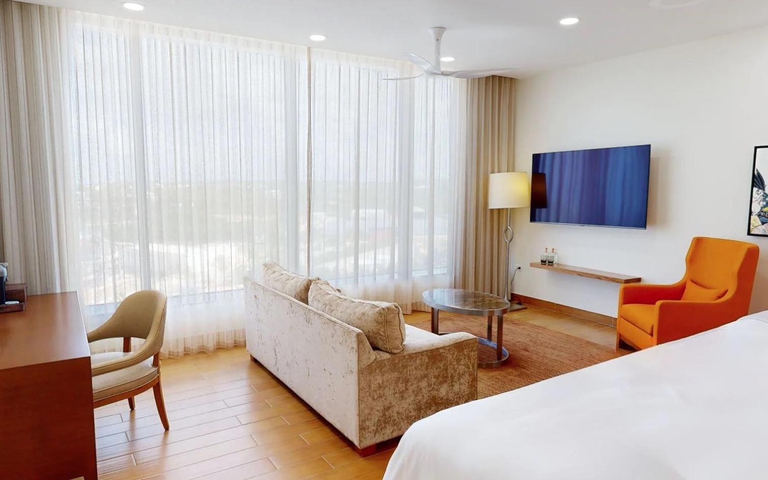 Island View Deluxe Room - Merrywing Beach
