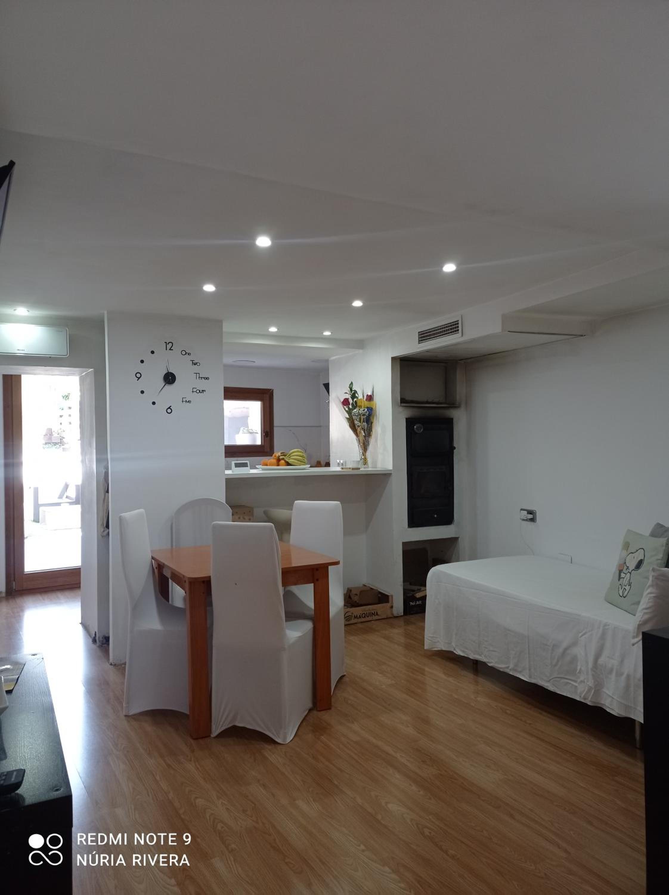 Apartment with Terrace photo 3