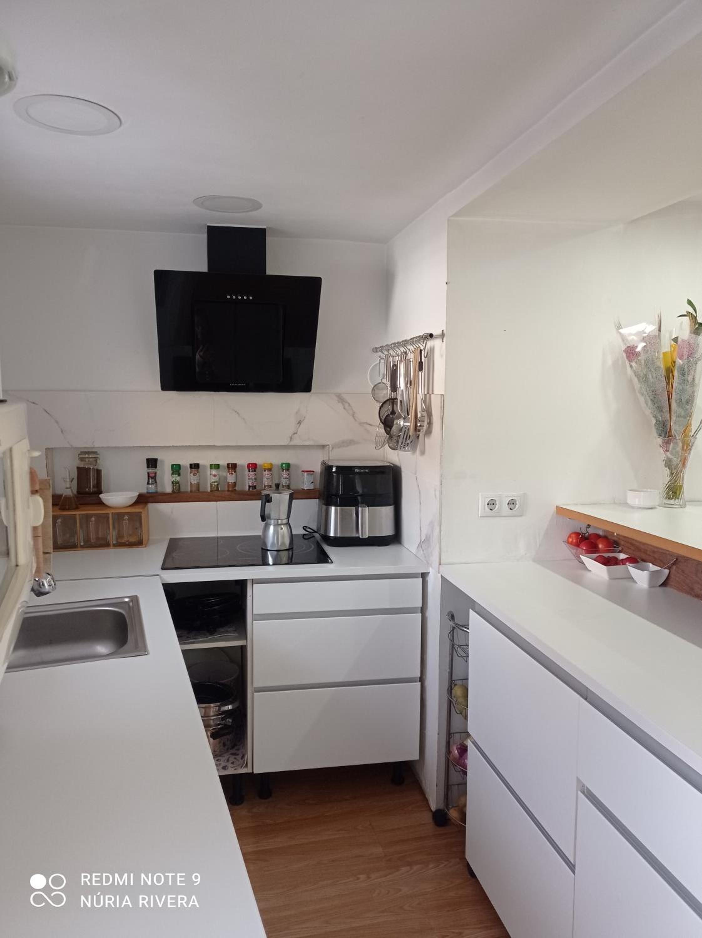 Apartment with Terrace photo 2