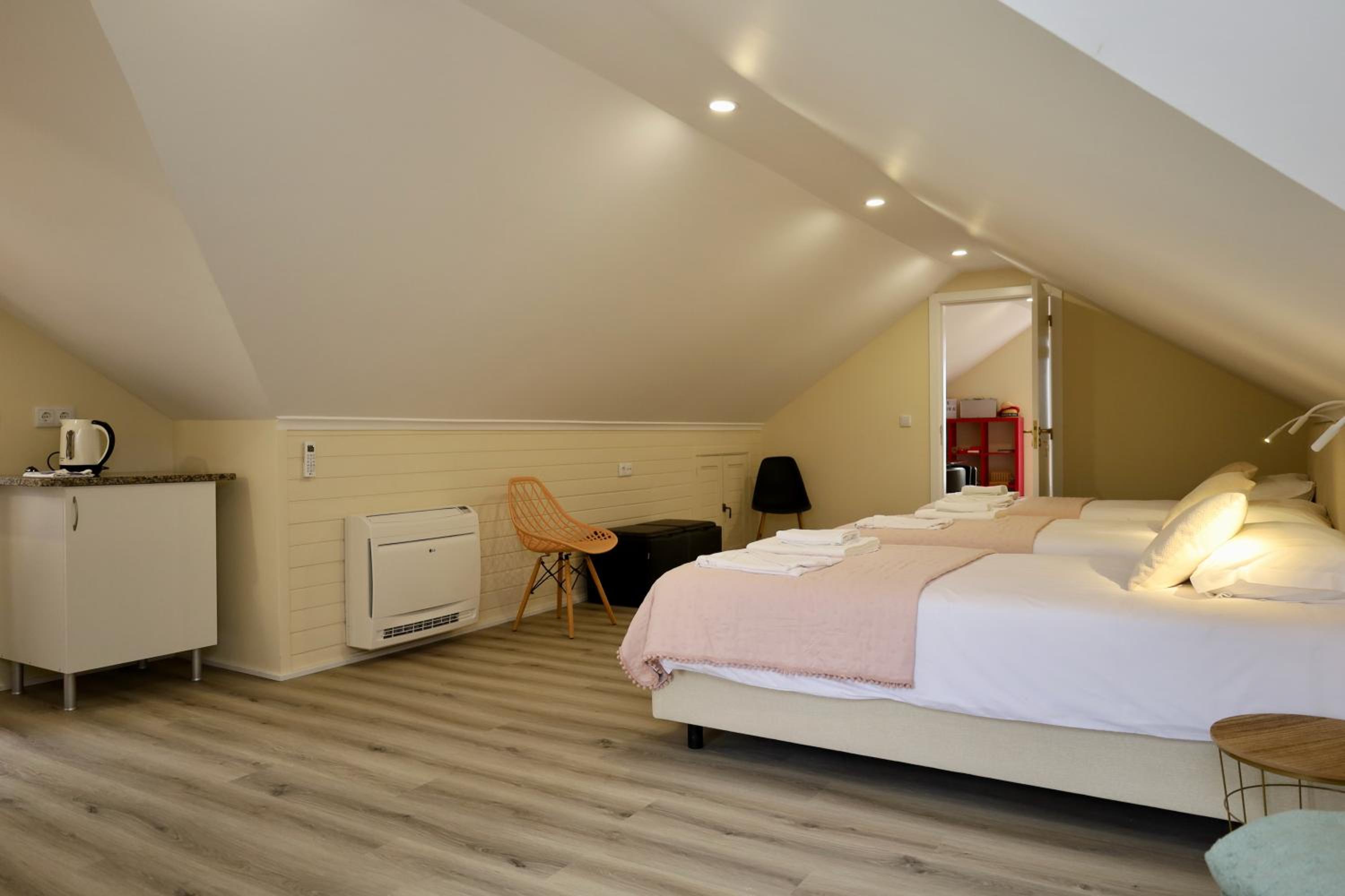 Villa photo 1