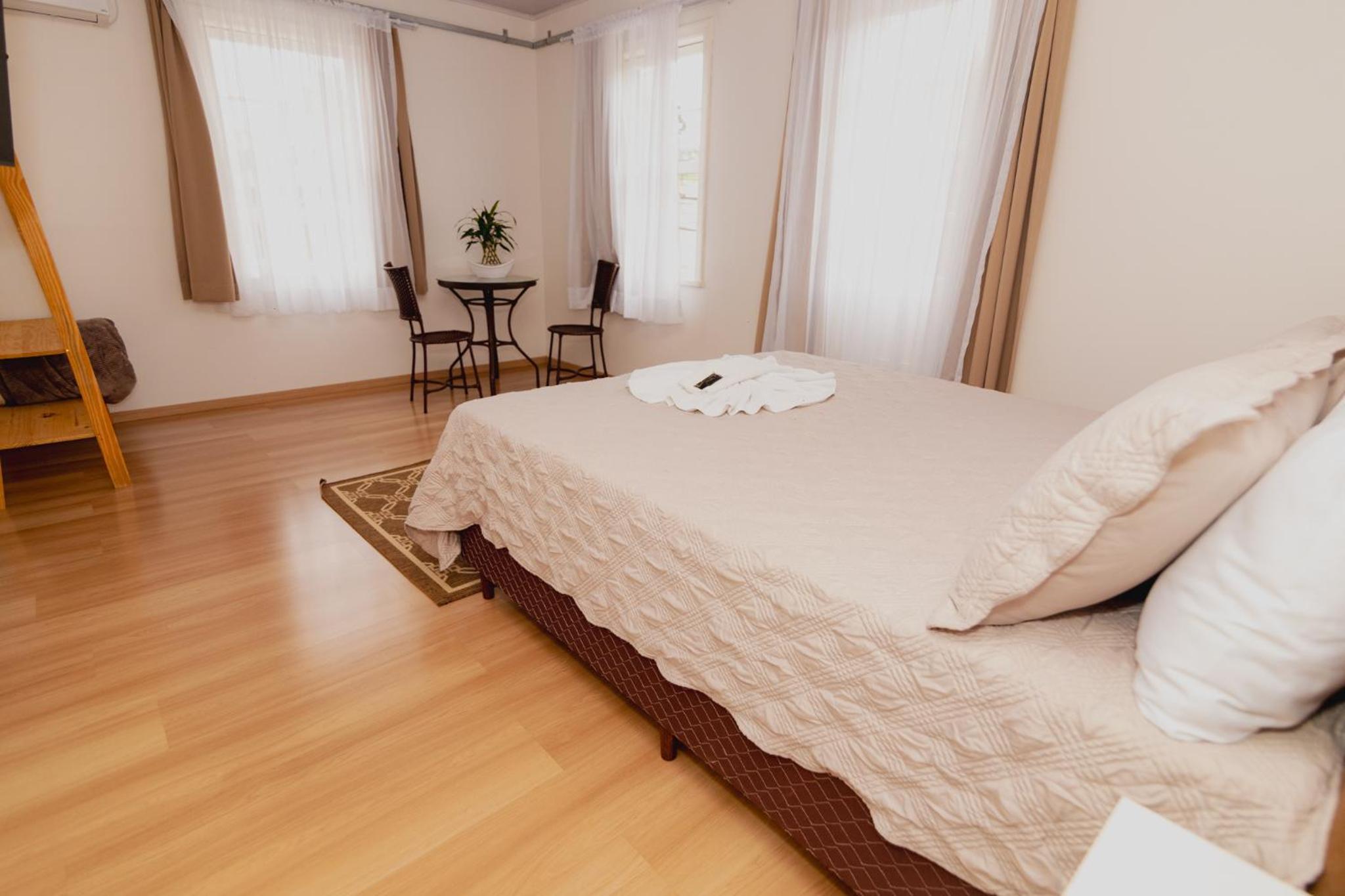 Deluxe Double Room with Balcony photo 1