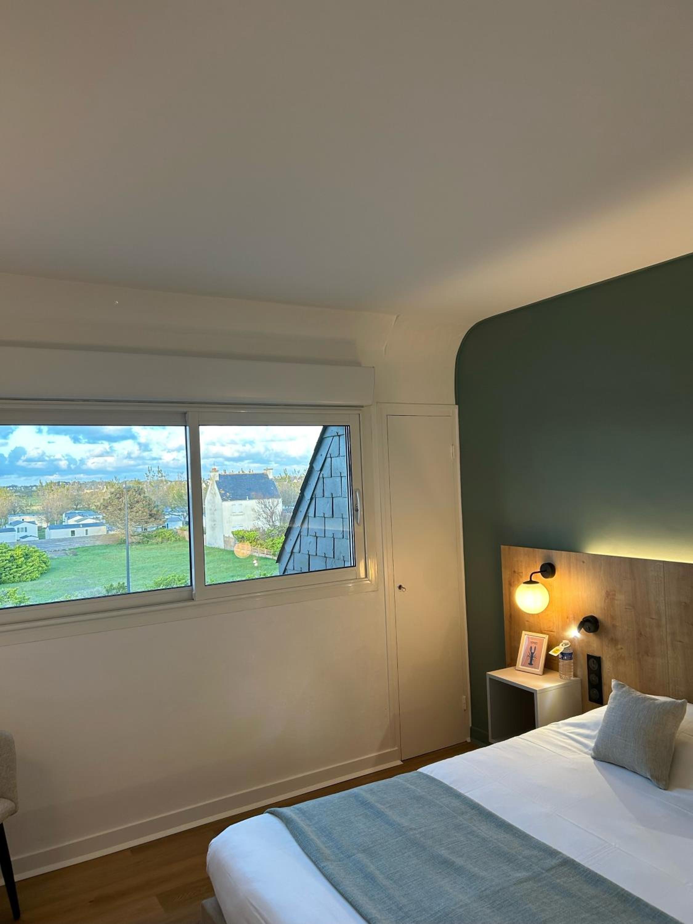 Double Room with Garden View - Photo 3