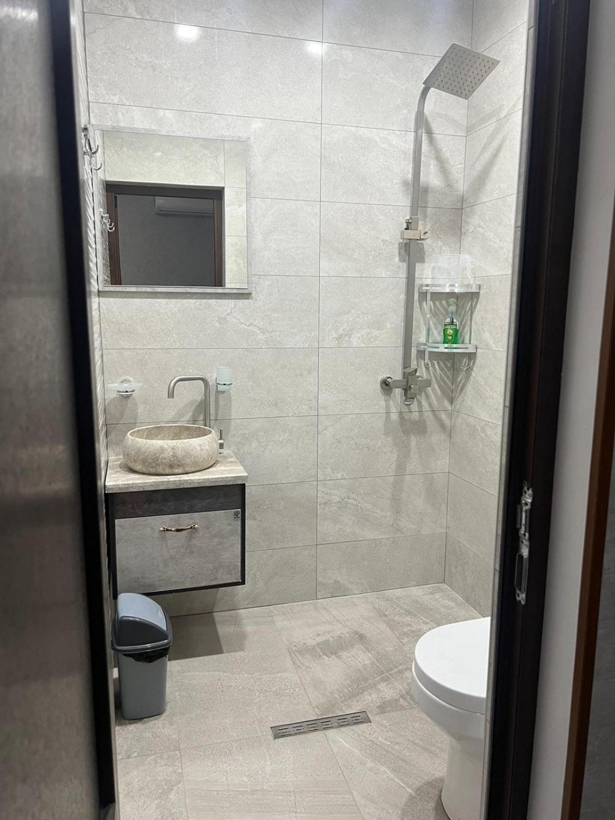 Classic Triple Room photo 2