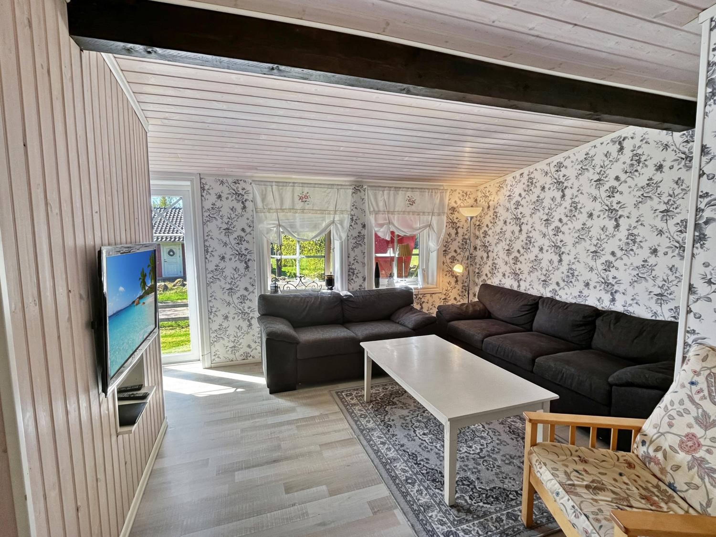 Villa photo 1