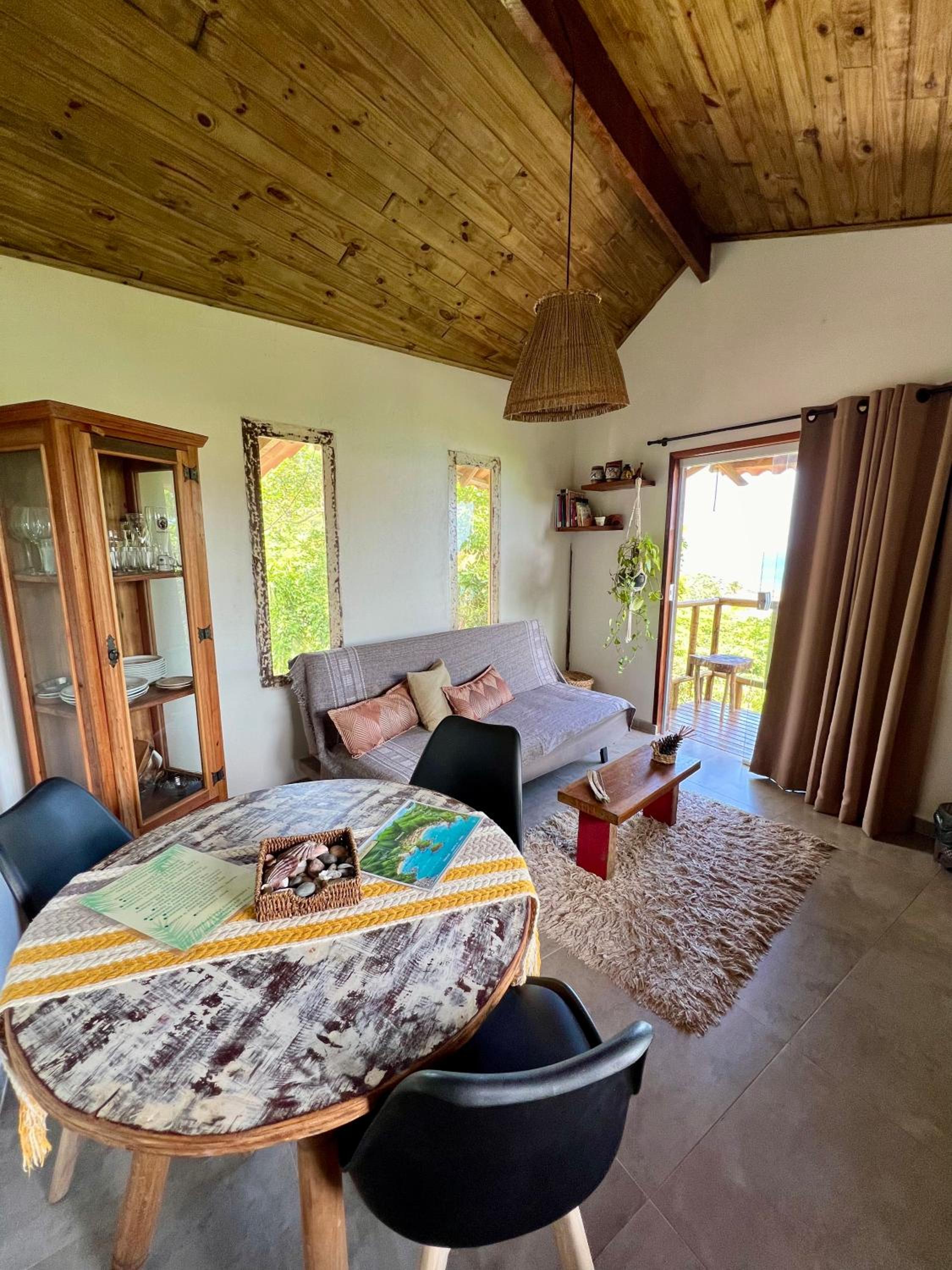 One-Bedroom House photo 2