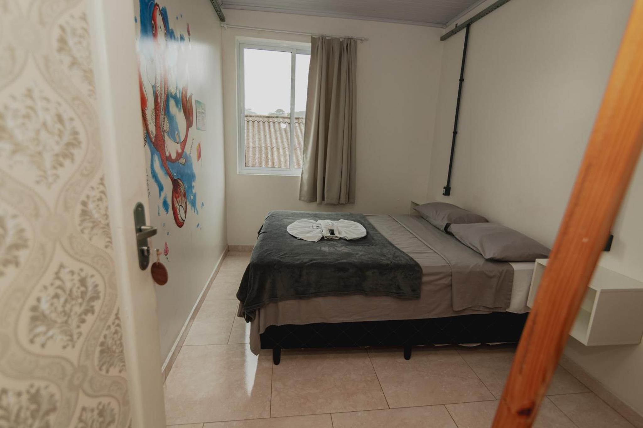 Double Room with Shared Bathroom photo 2