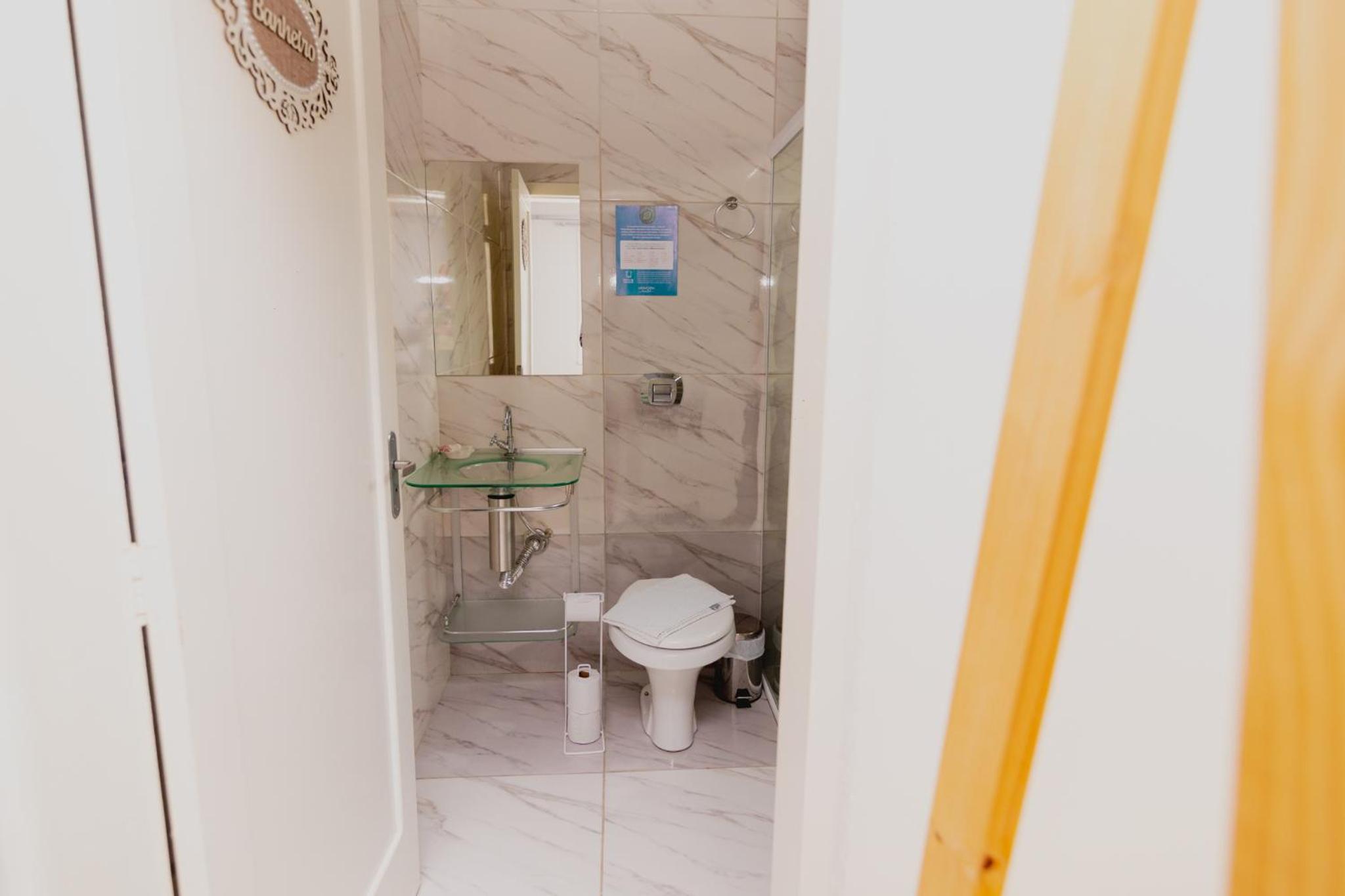 Deluxe Double Room with Balcony photo 3