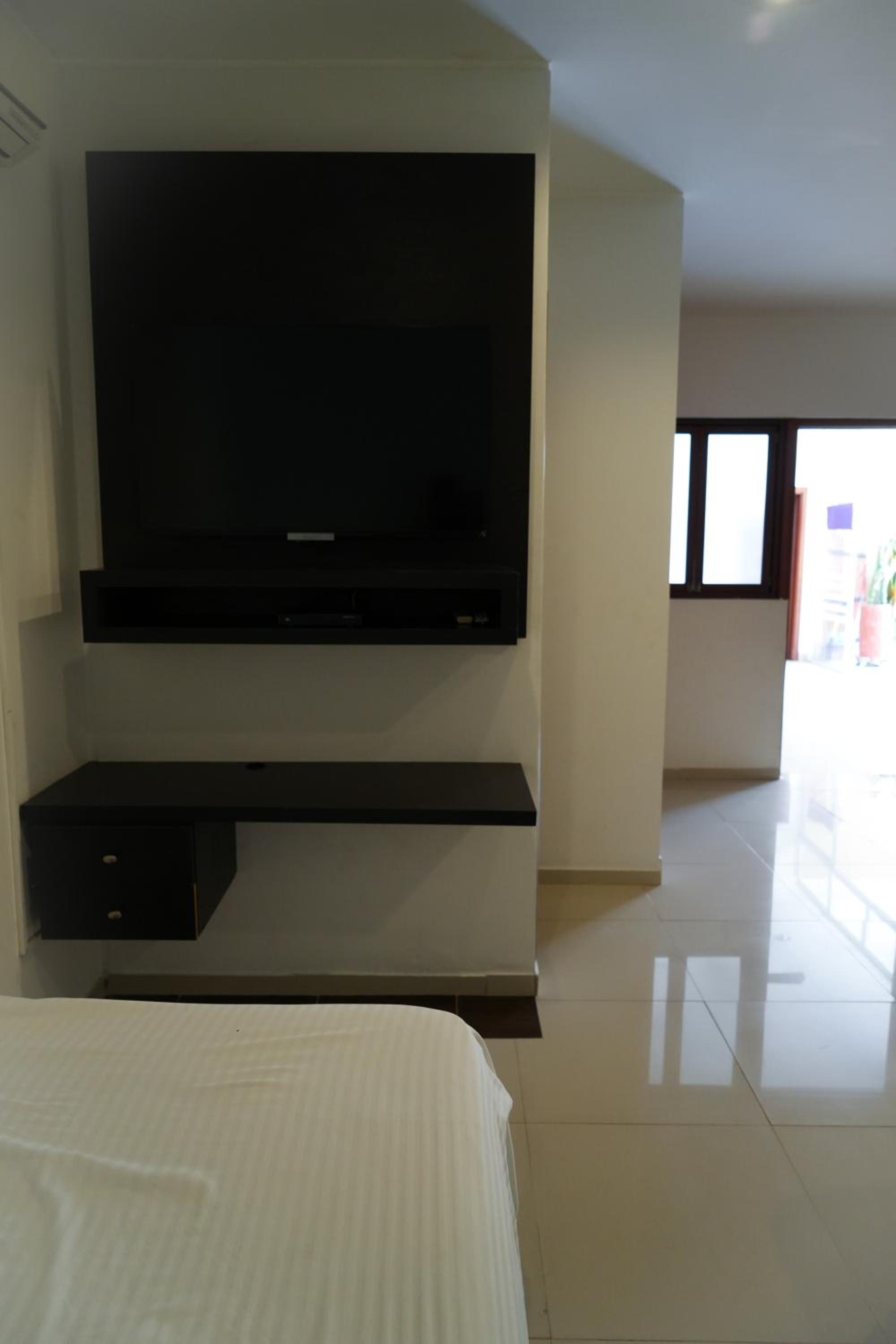 Basic Triple Room photo 1