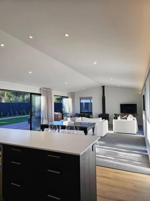 Three-Bedroom House photo 1