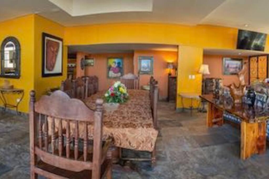 Villa photo 2