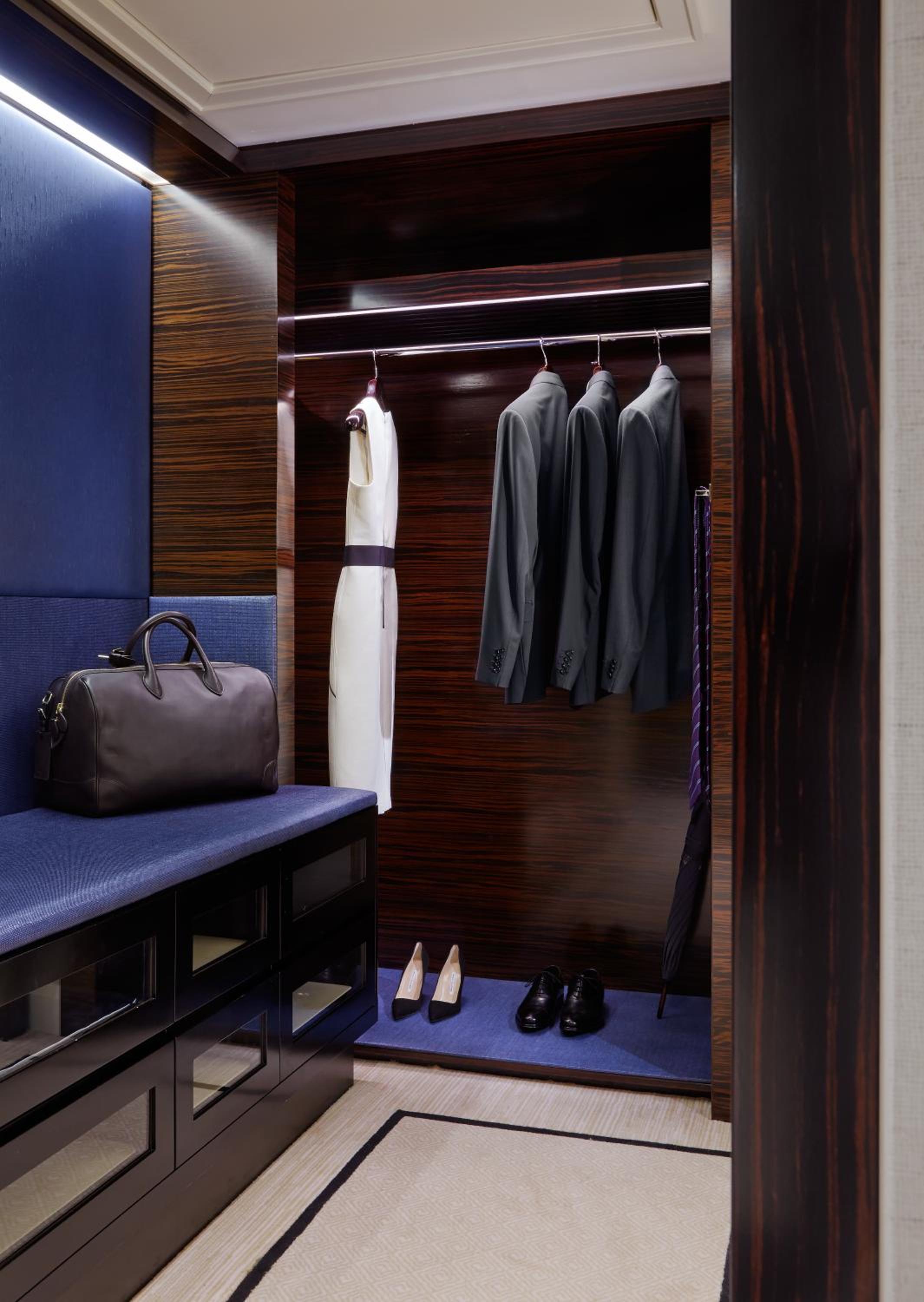 Deluxe King Room - Photo 3
