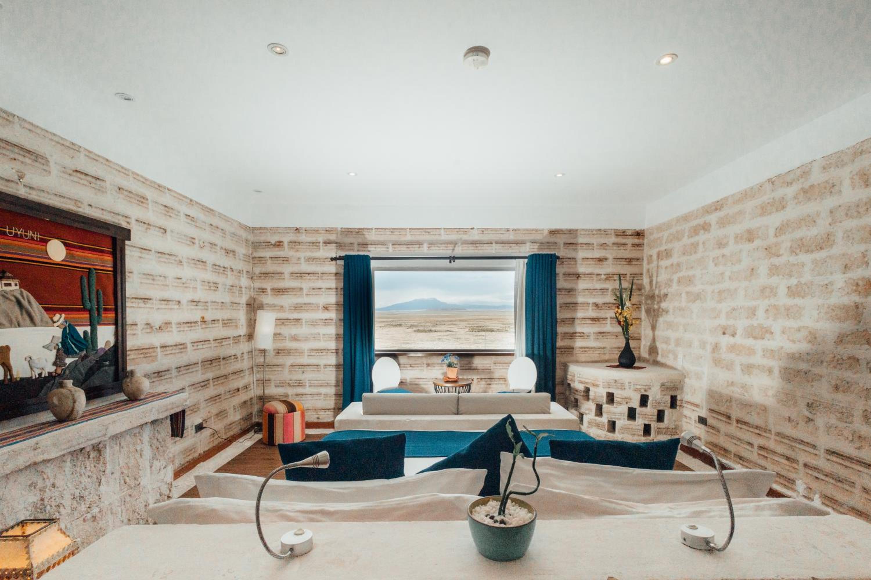 Deluxe Twin Room with Mountain View