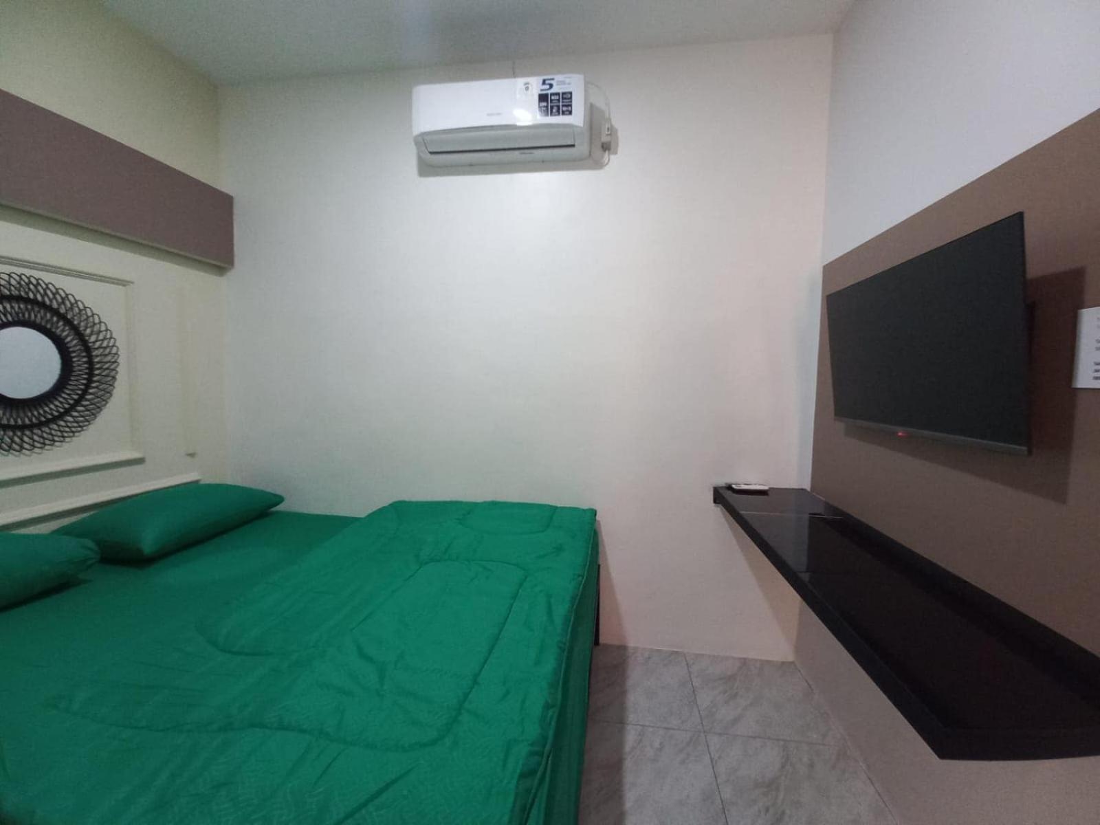 Deluxe King Room photo 3