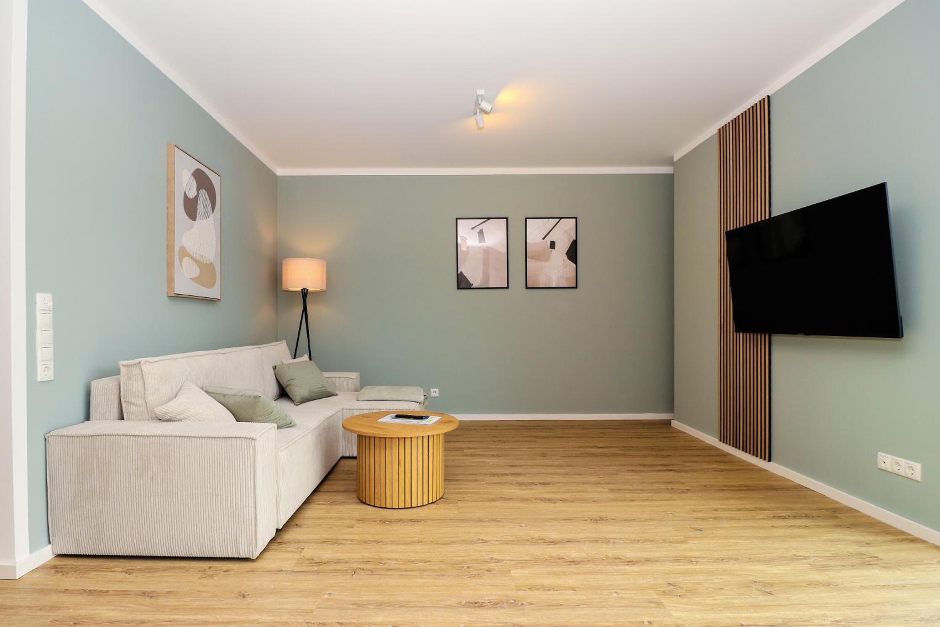 Studio Apartment photo 3