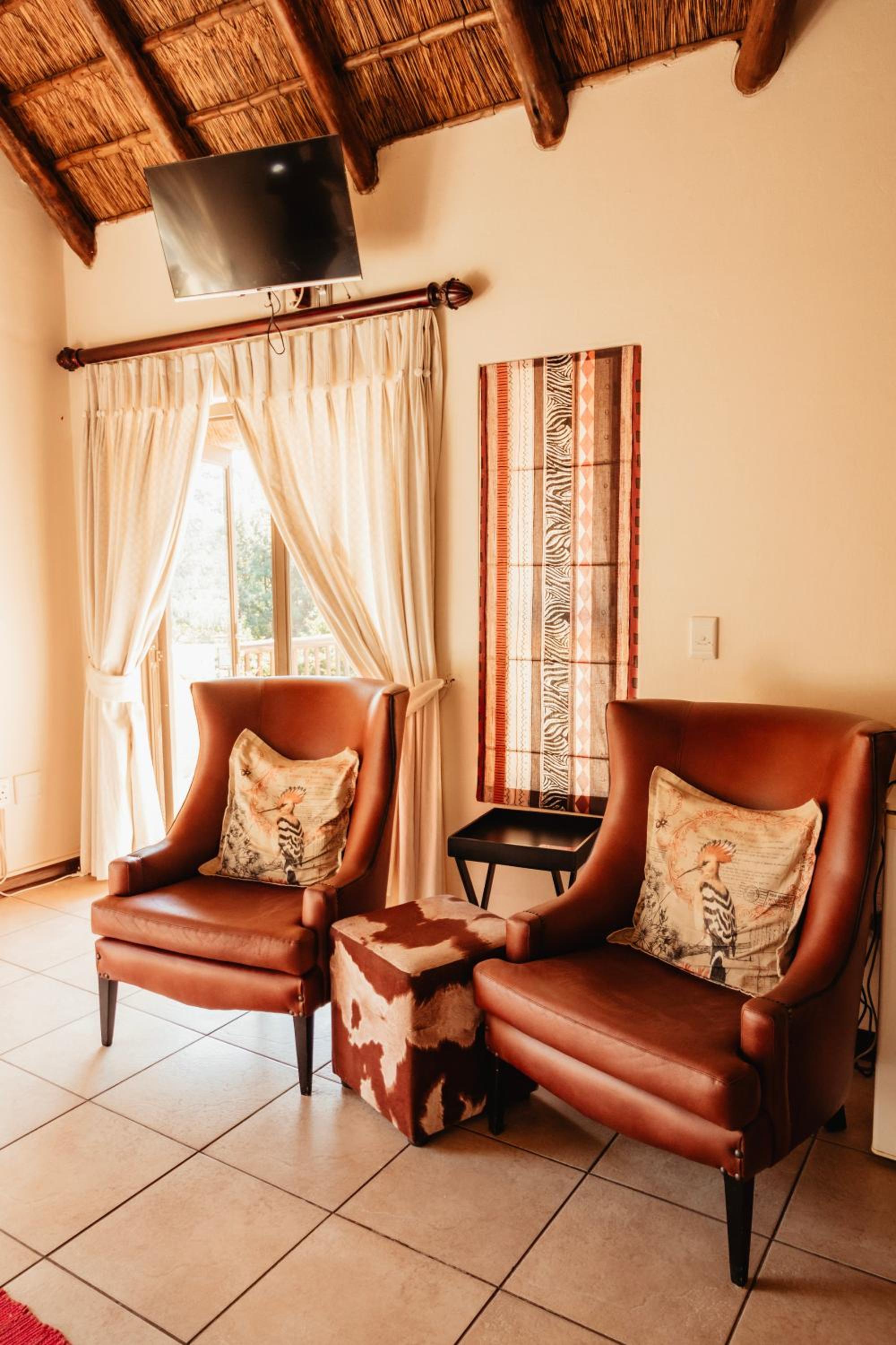 Luxury Double or Twin Suite 4 - Photo 12