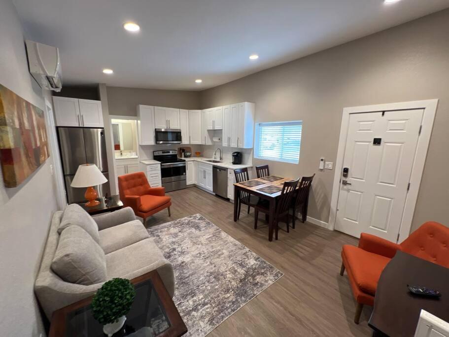 Two-Bedroom Apartment photo 1
