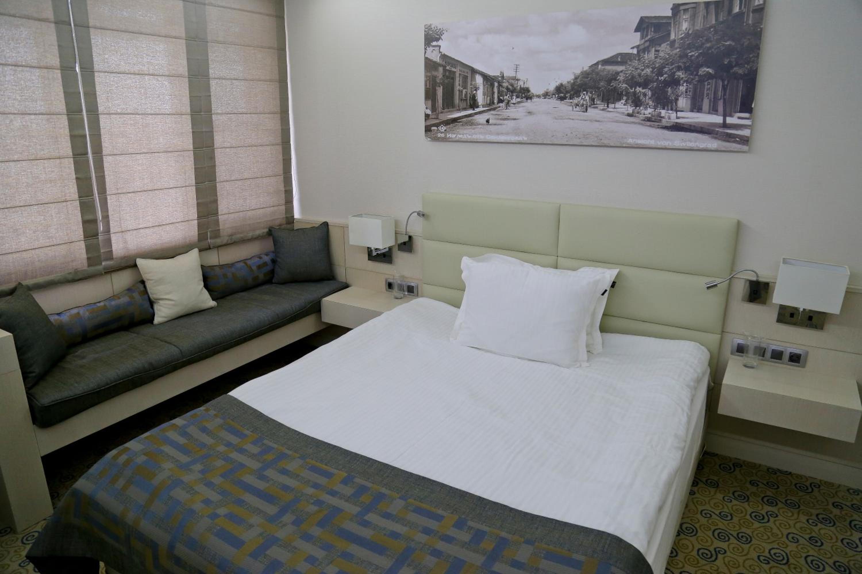 Deluxe Single Room photo 3