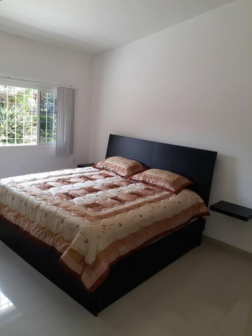 Two-Bedroom House photo 2