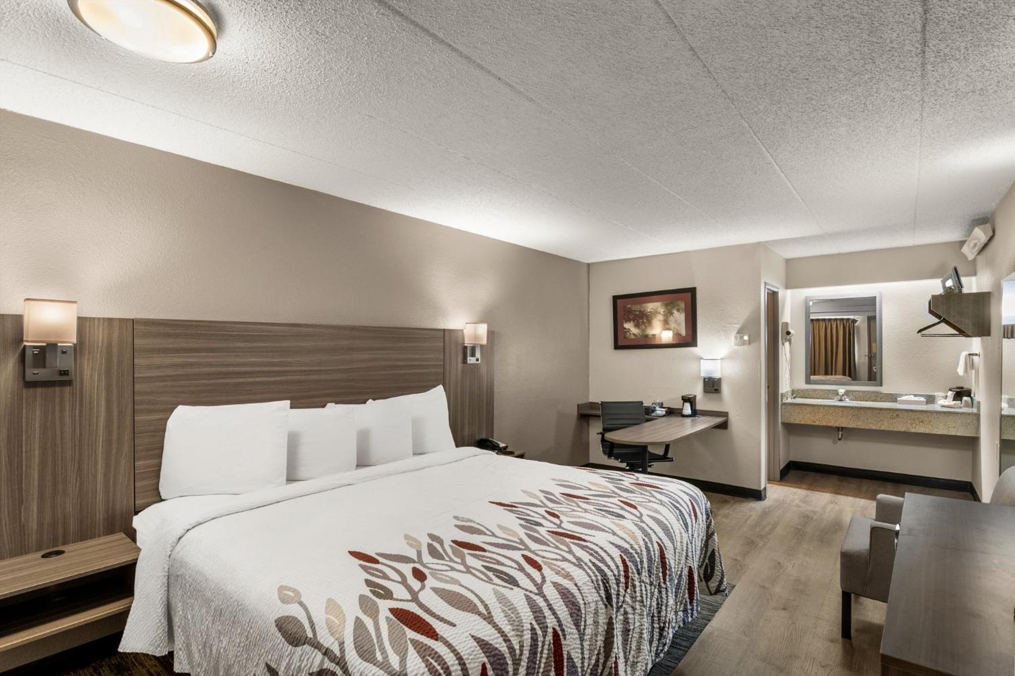 Superior King Room Non-Smoking - Photo 1
