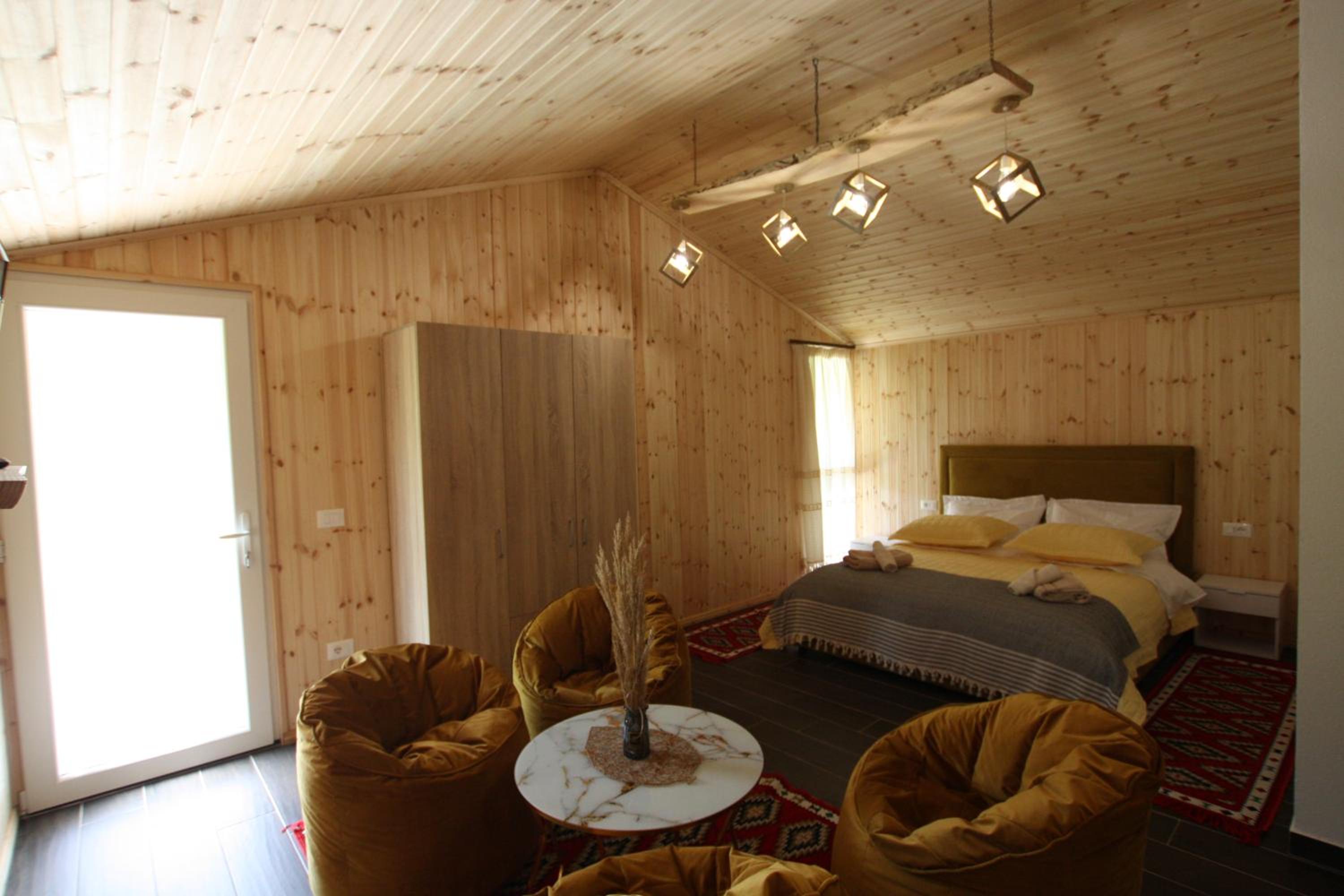 Quadruple Room with Mountain View
