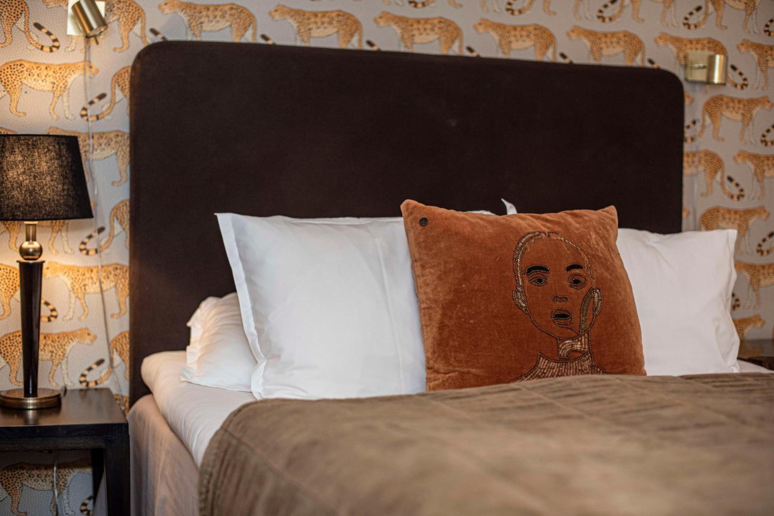 Double Room - Photo 6