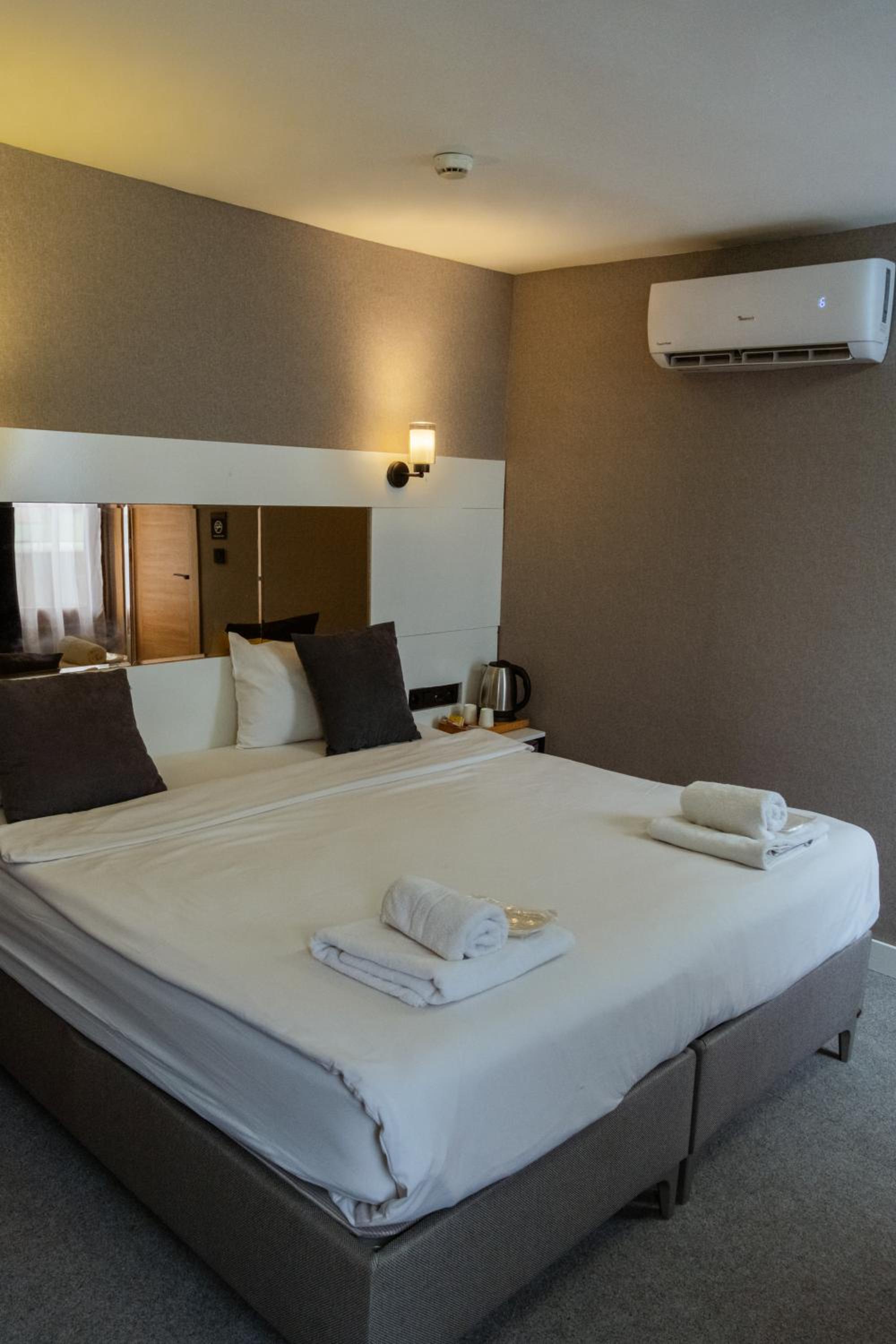 Standard Double Room photo 1