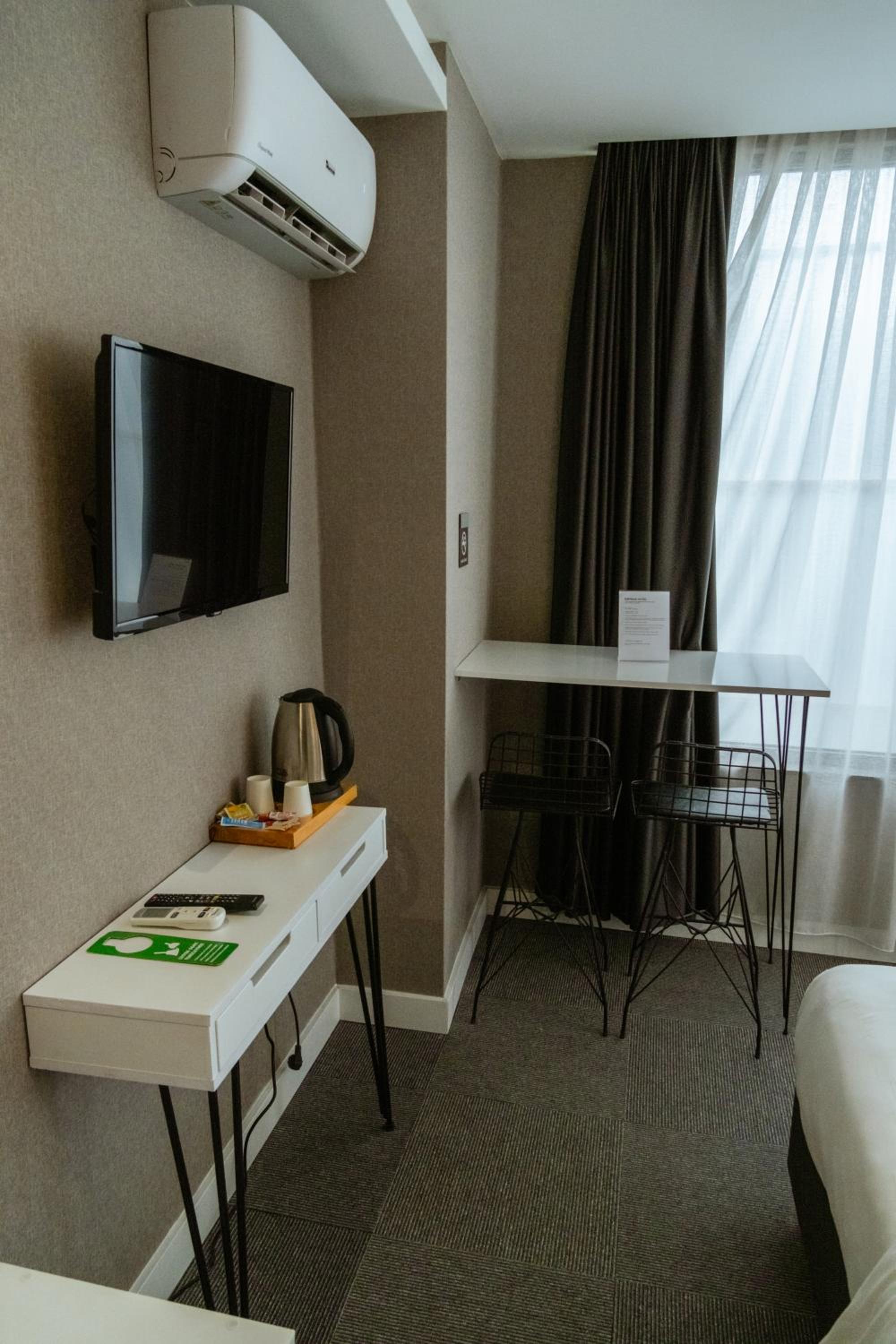Standard Double Room photo 2