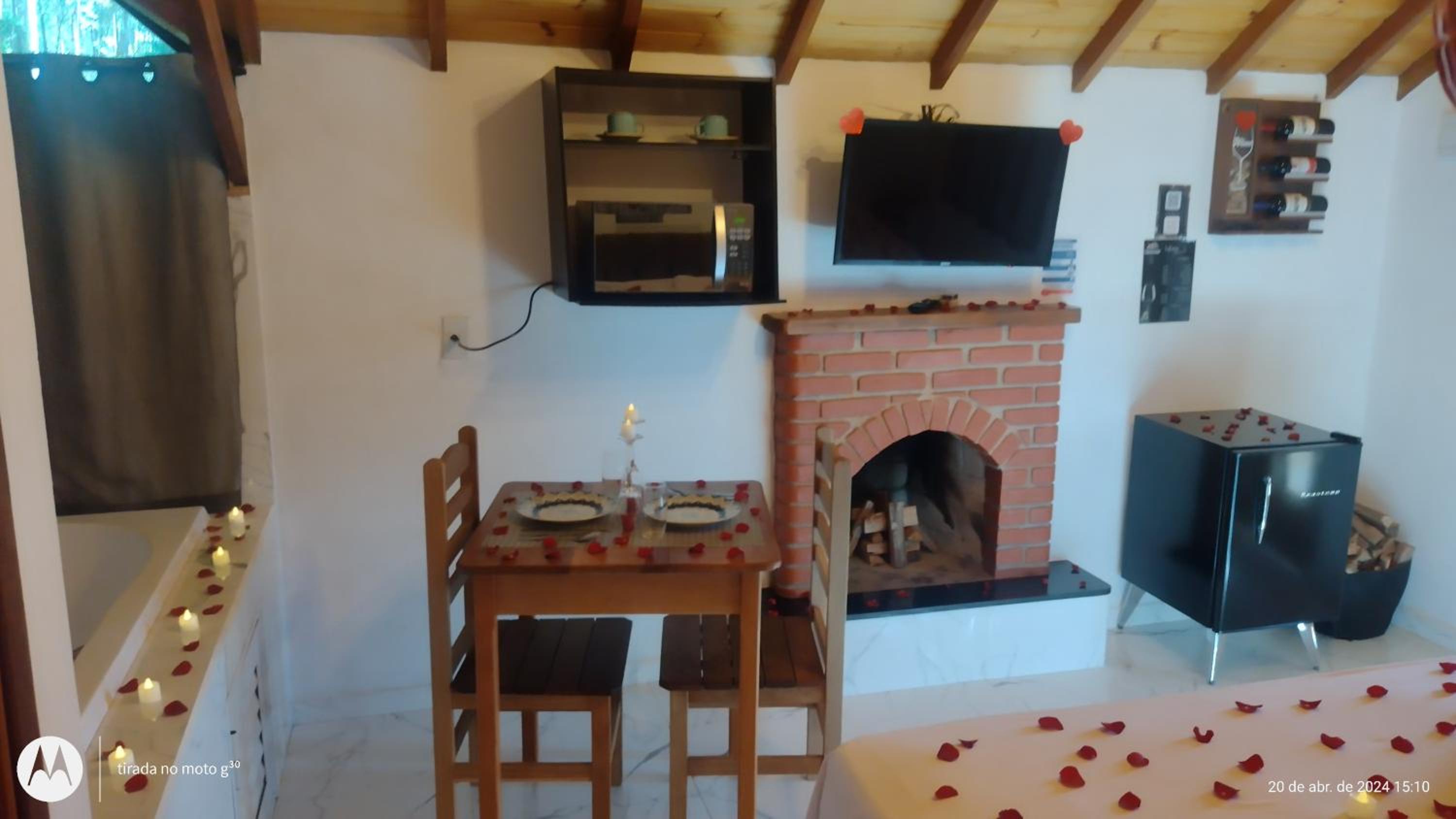 King Suite with Spa Bath photo 3