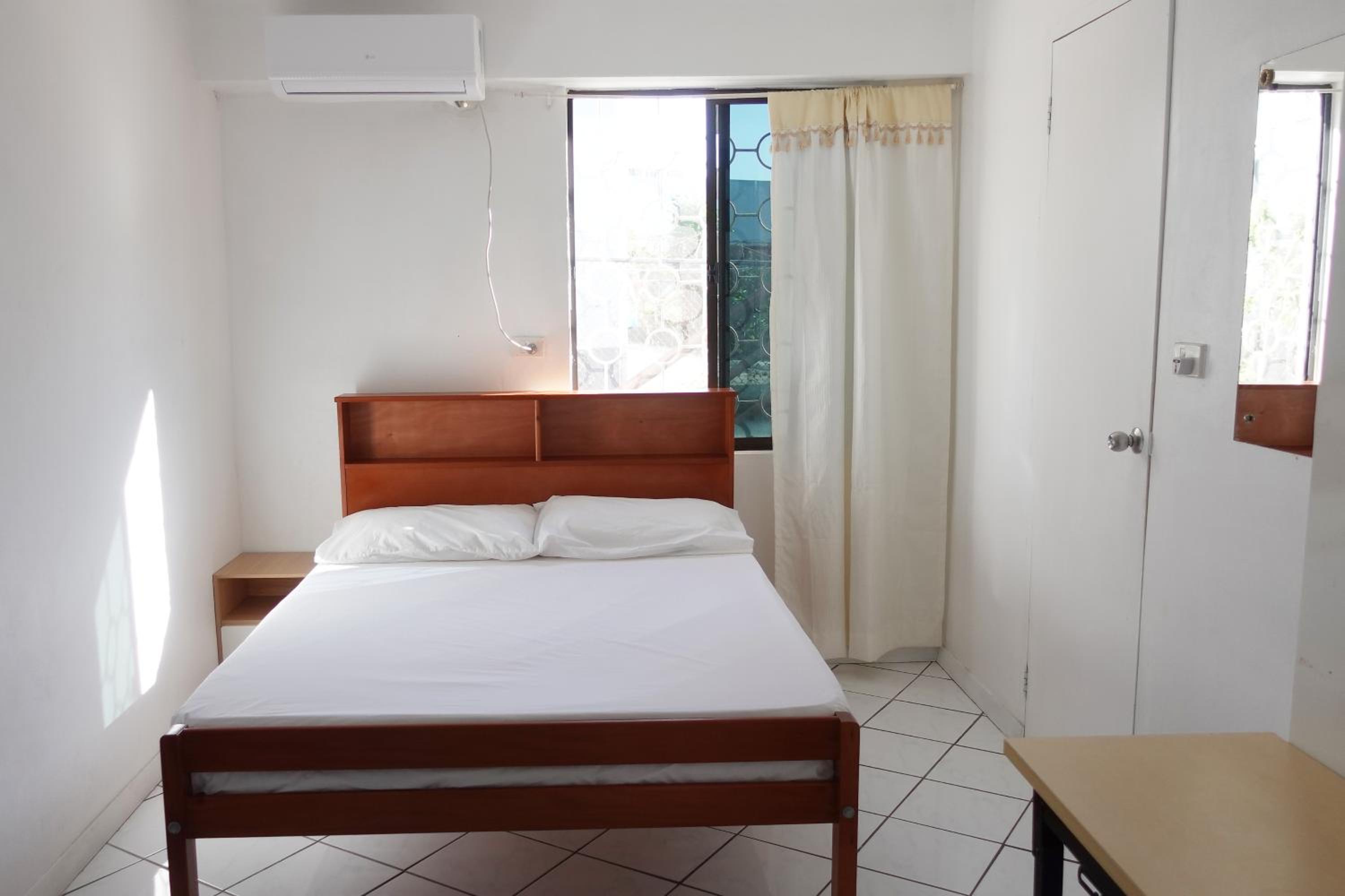 Double Room With Private Bathroom photo 1