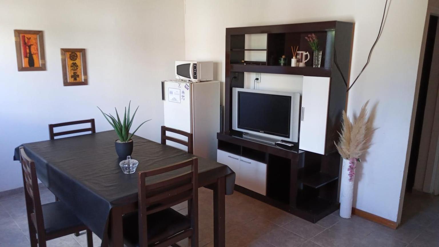 One-Bedroom Apartment photo 3