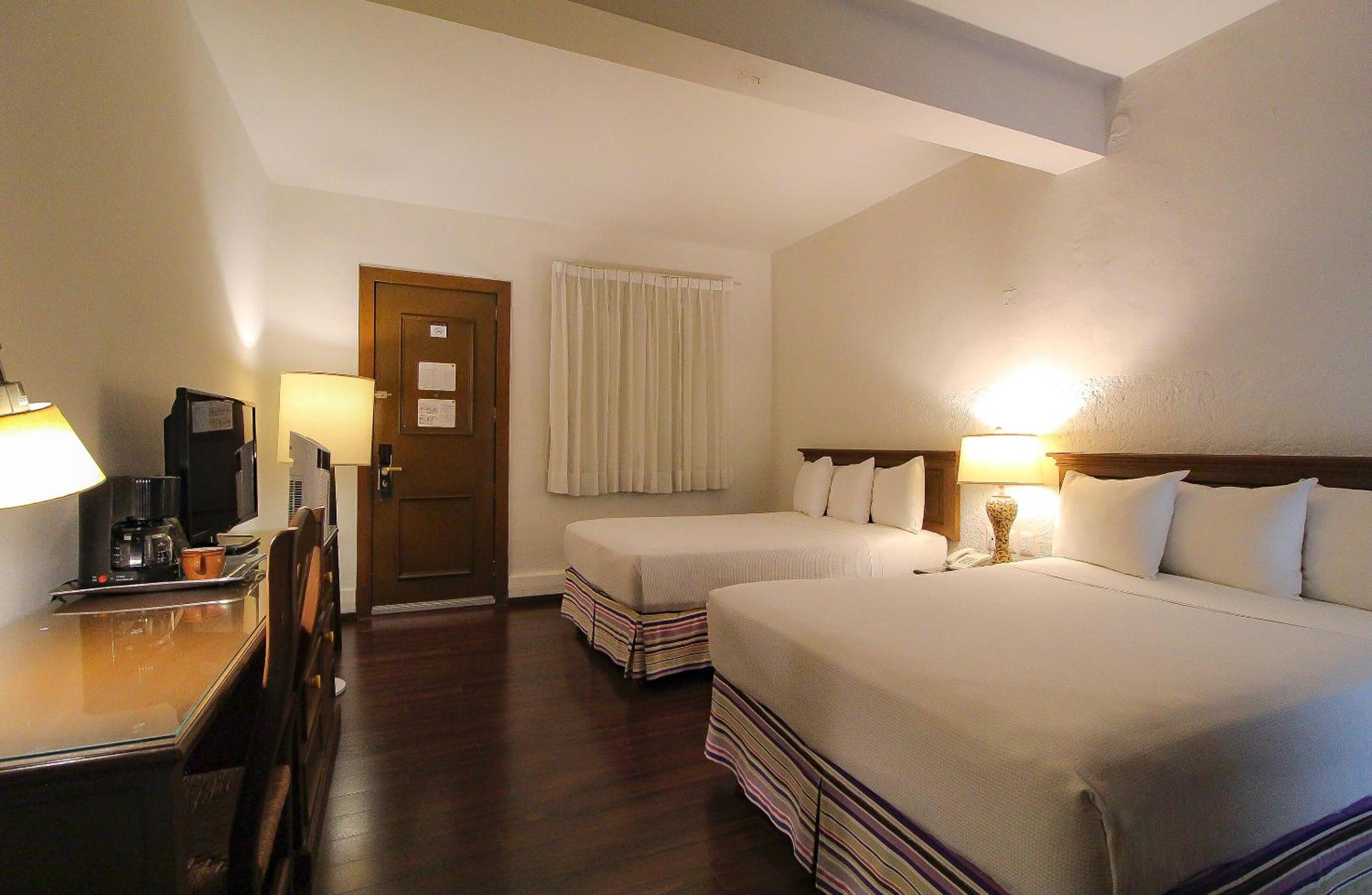 Standard Double Room with Two Double Beds - Photo 1